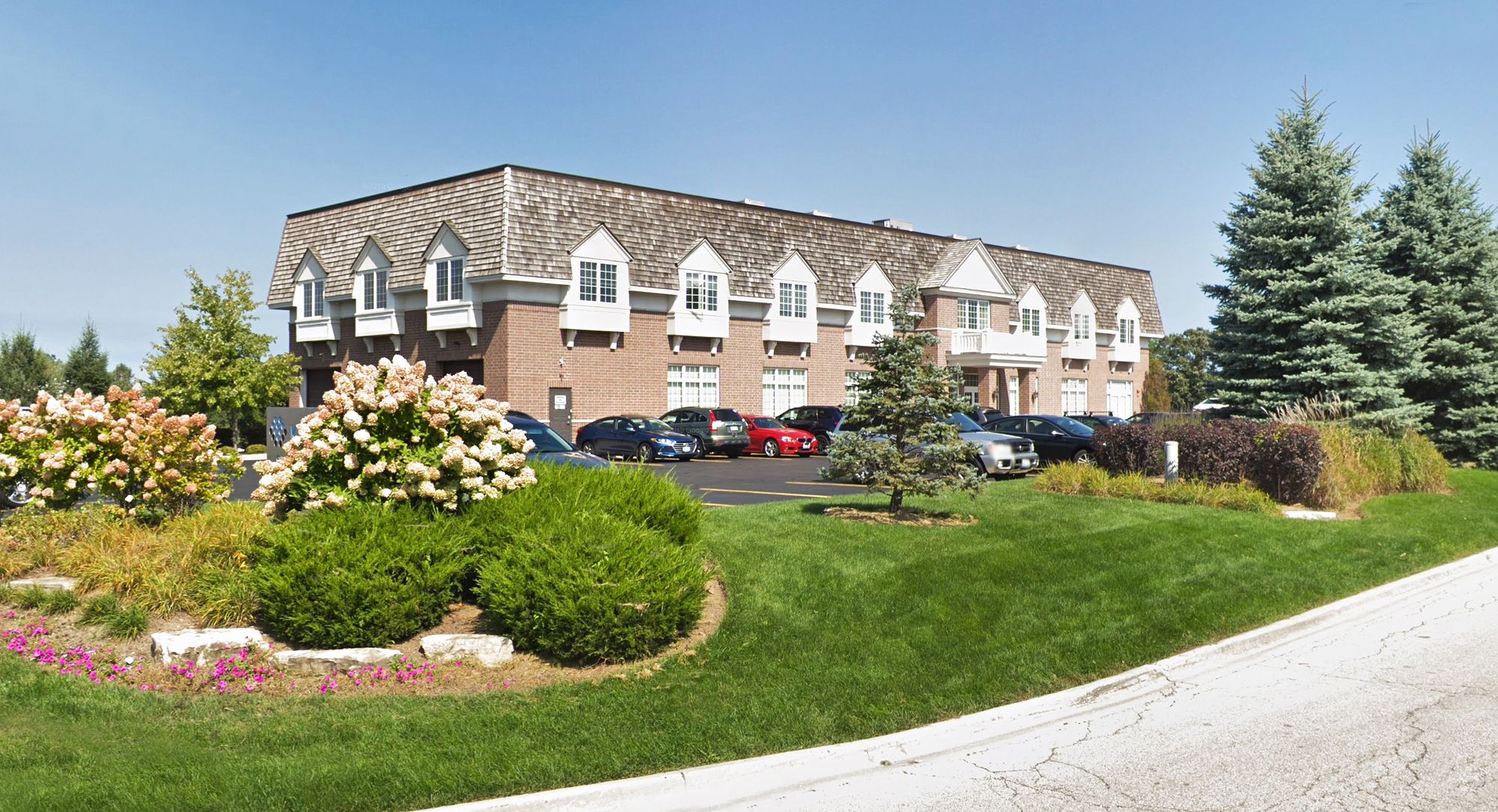 13700 W Irma Lee Ct, Lake Forest, IL 60045
