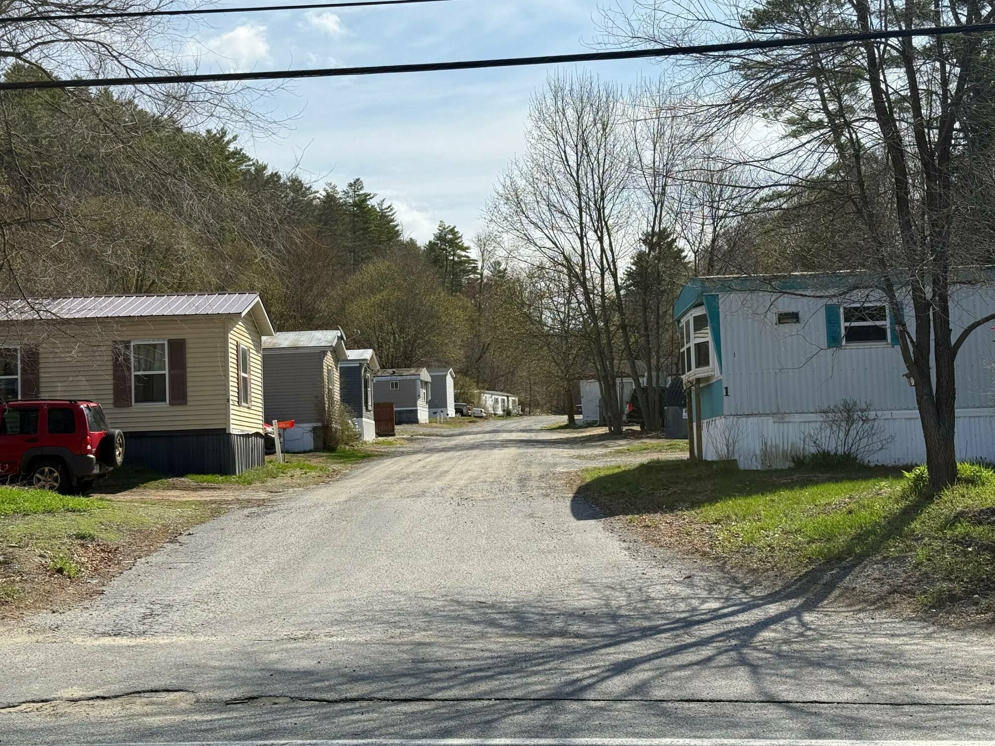 384 Lake Ave, Lake Luzerne, NY 12846