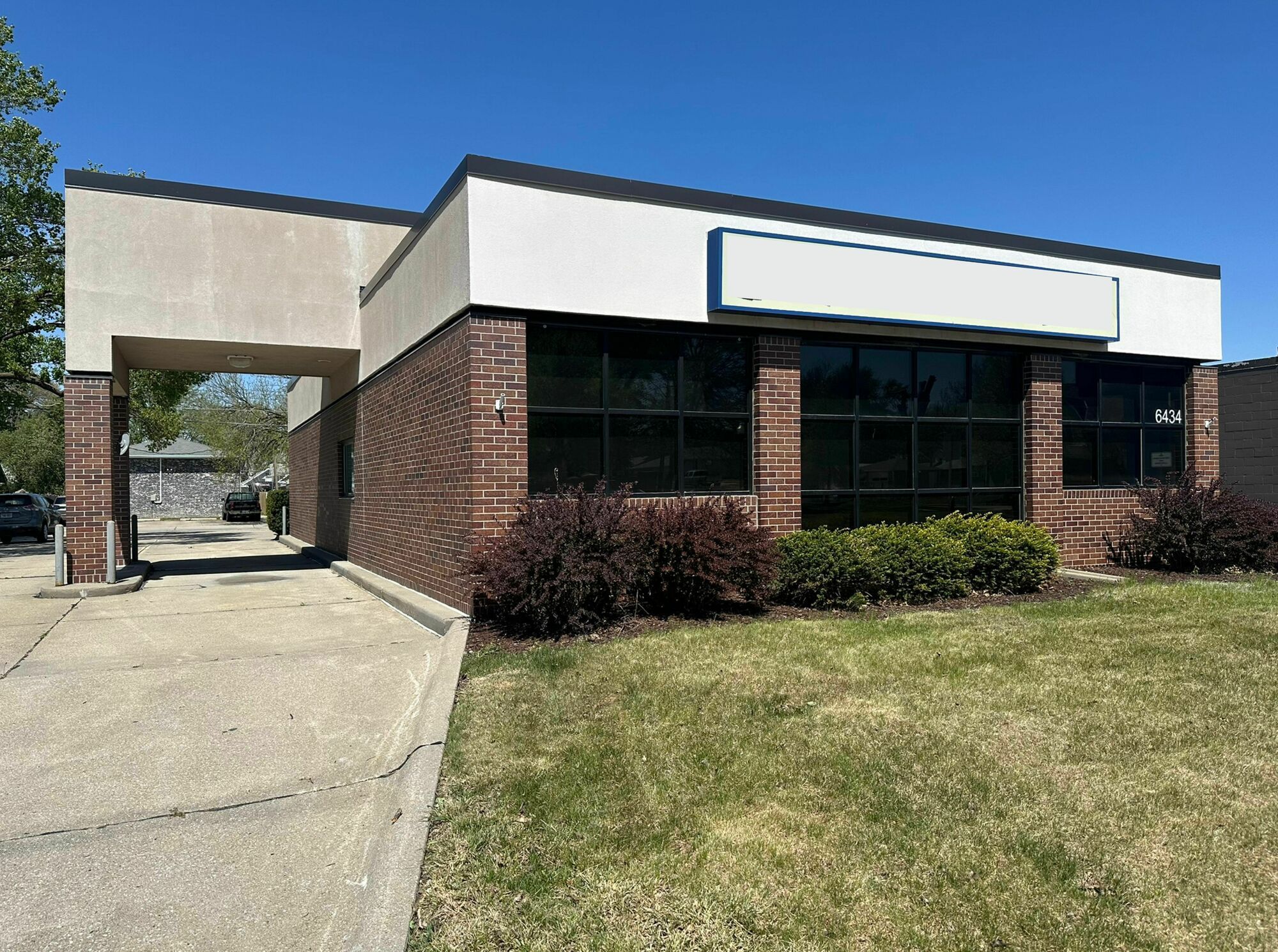 6434 Havelock Ave, Lincoln, NE 68507