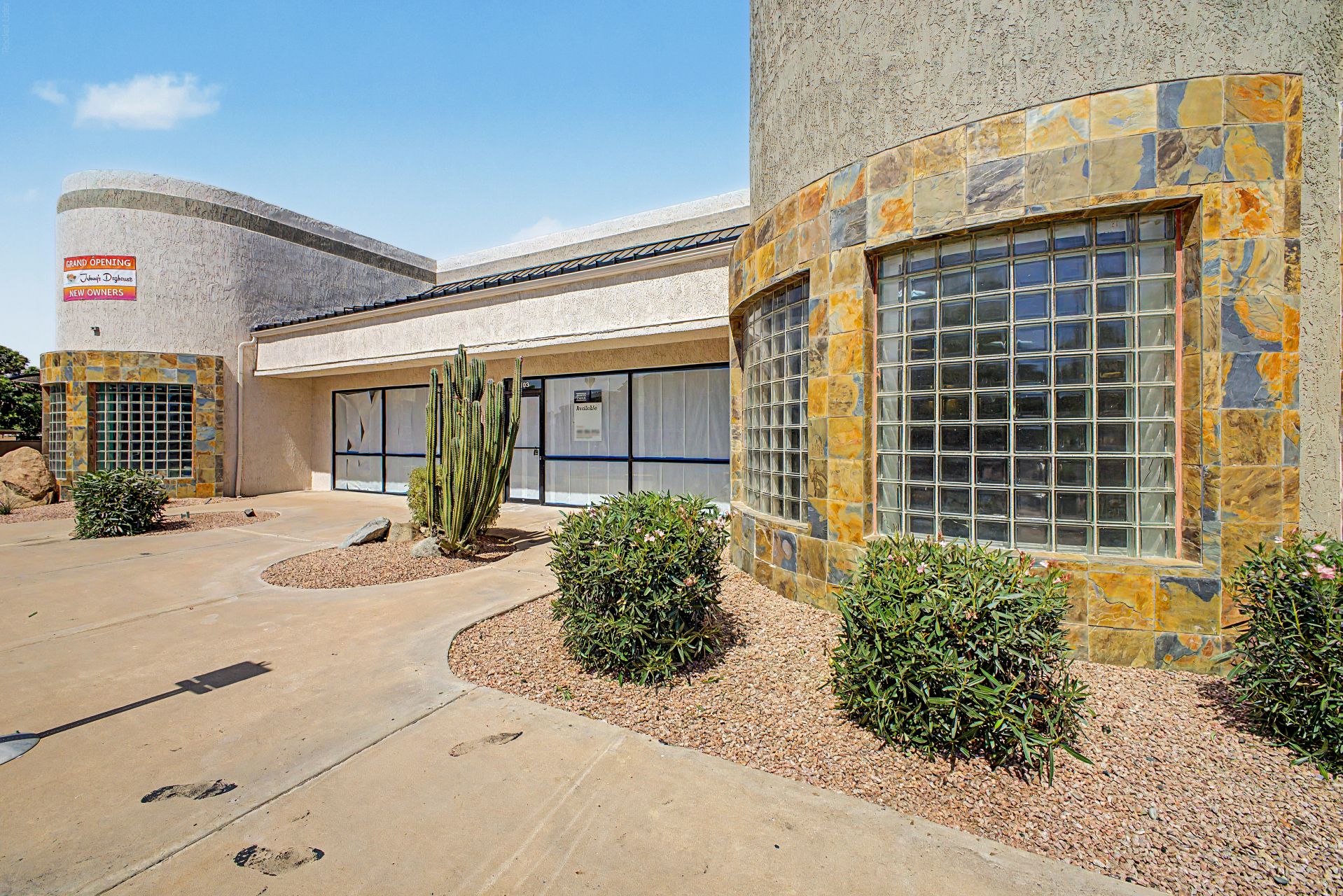 1290 N Scottsdale Rd, Tempe, AZ 85281
