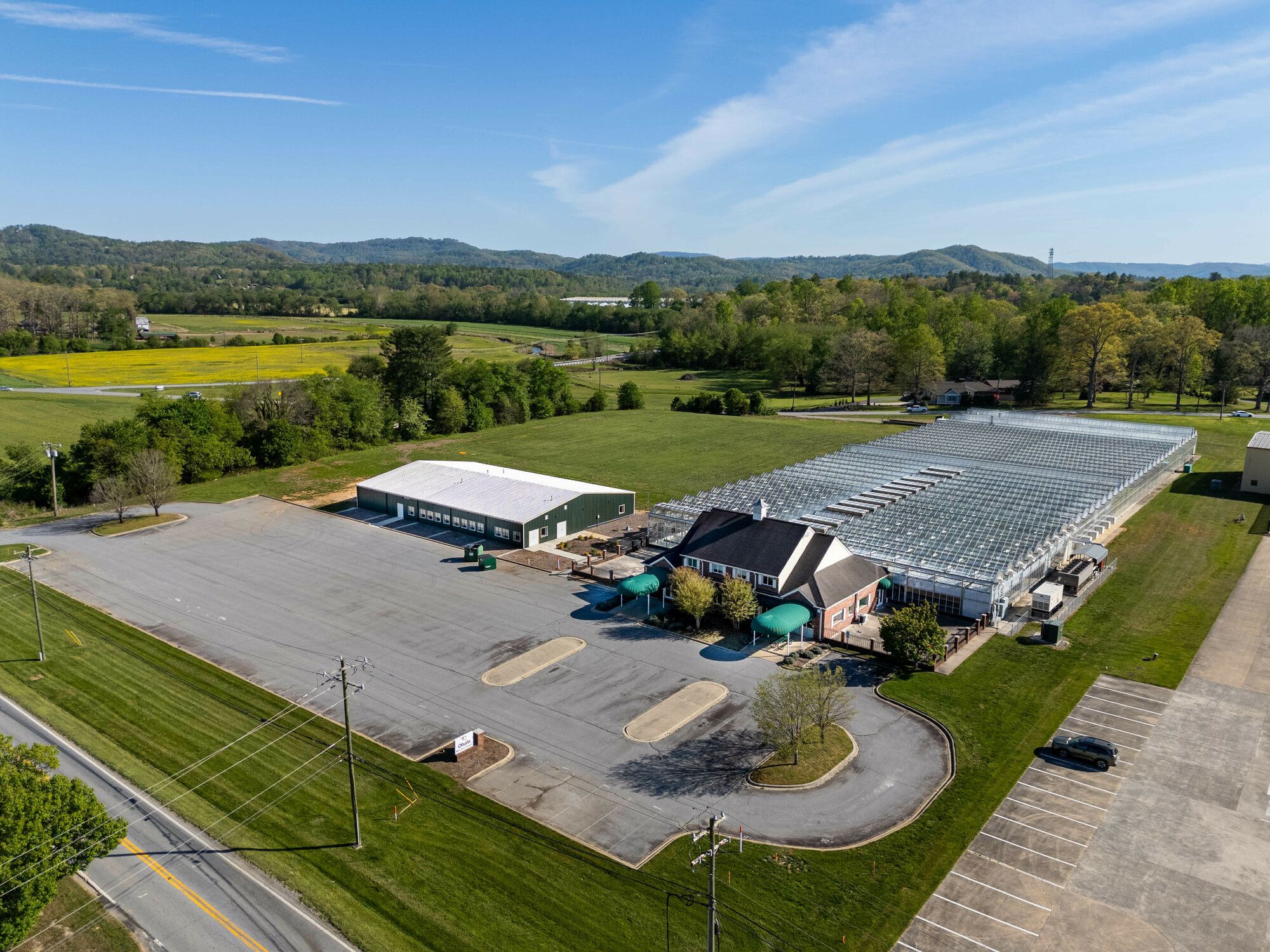 4076 Haywood Rd, Mills River, NC 28759