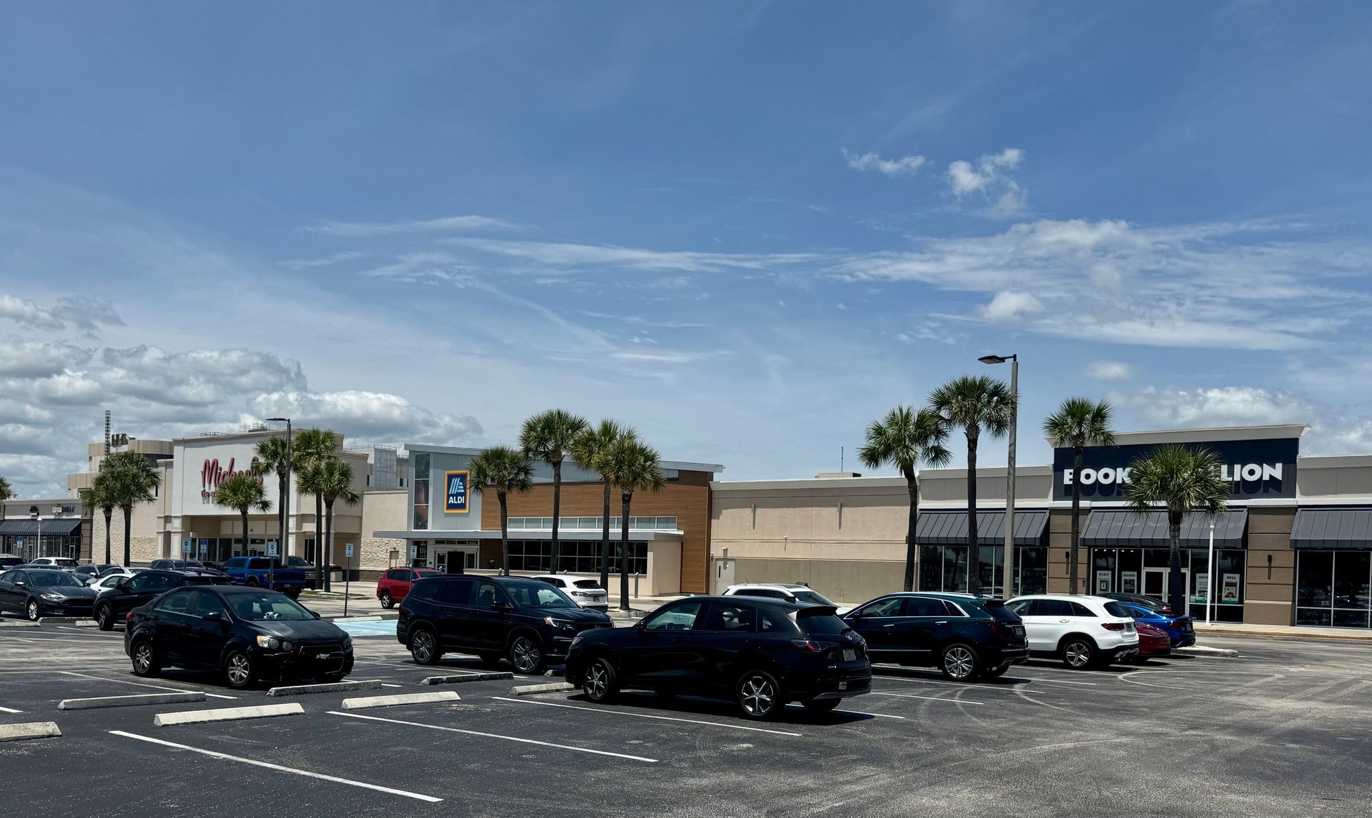 780 E Merritt Island Cswy, Merritt Island, FL 32952
