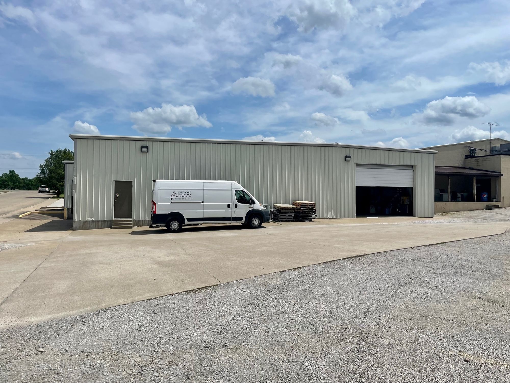 628 Old Saint Marys Rd,Unit Rear, Perryville, MO 63775
