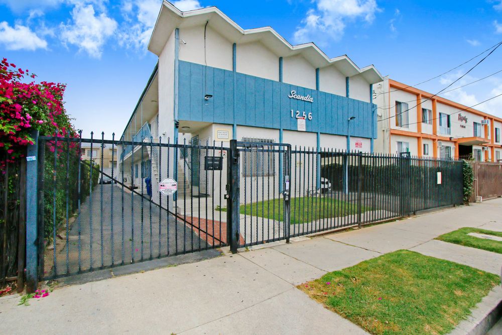 1256 N. Kingsley Drive