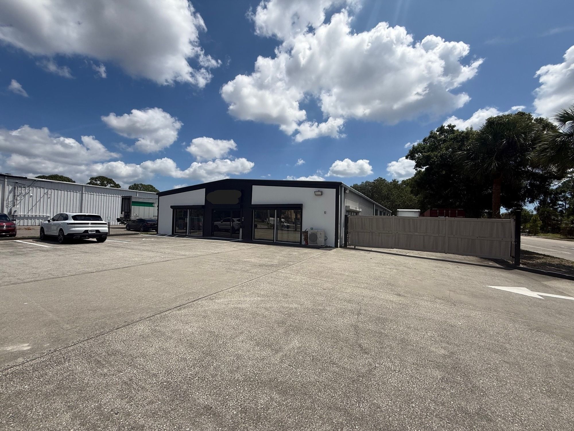 45 S Wickham Rd, Melbourne, FL 32904