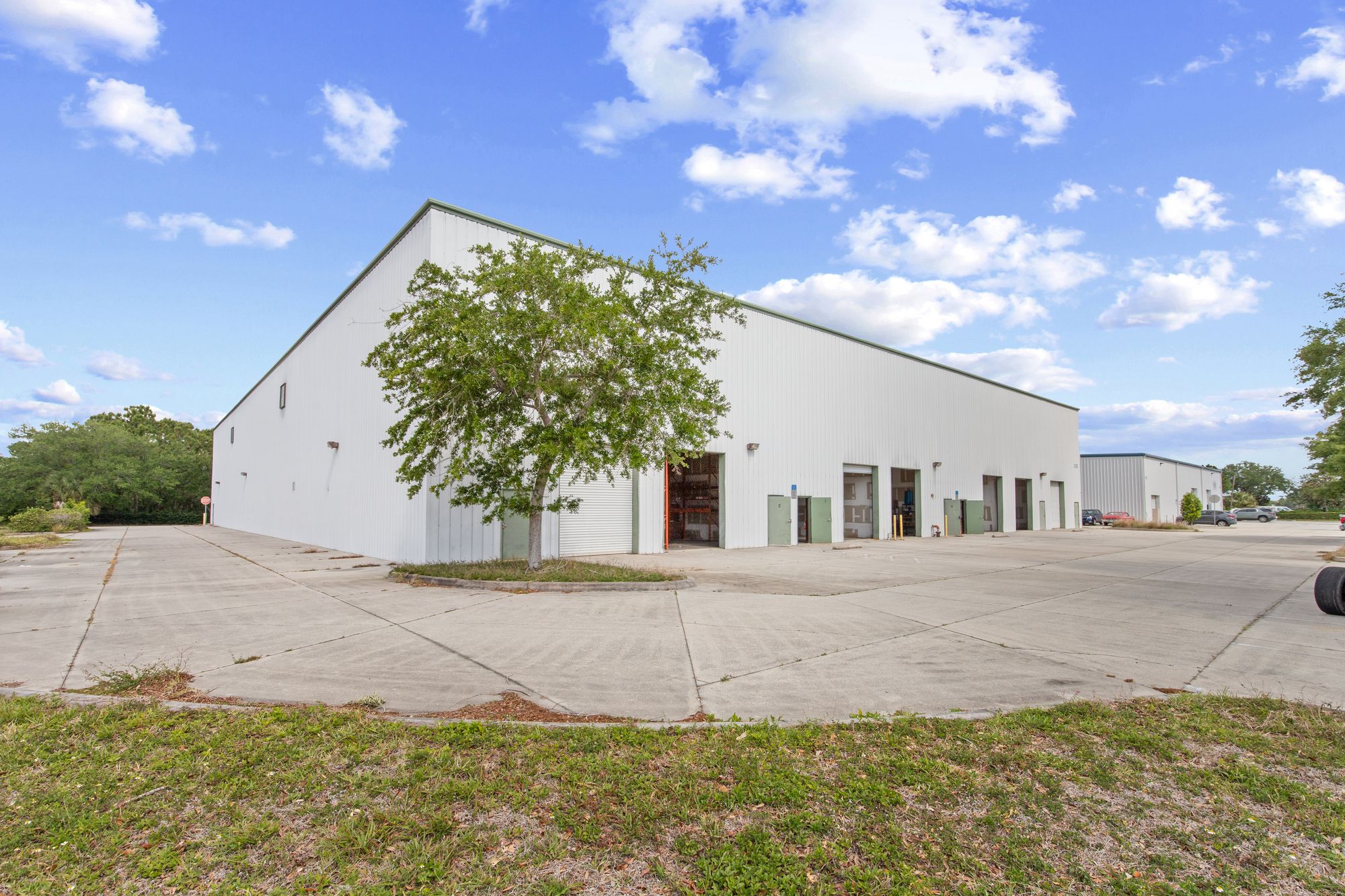 3120 Skyway Cir, Melbourne, FL 32934