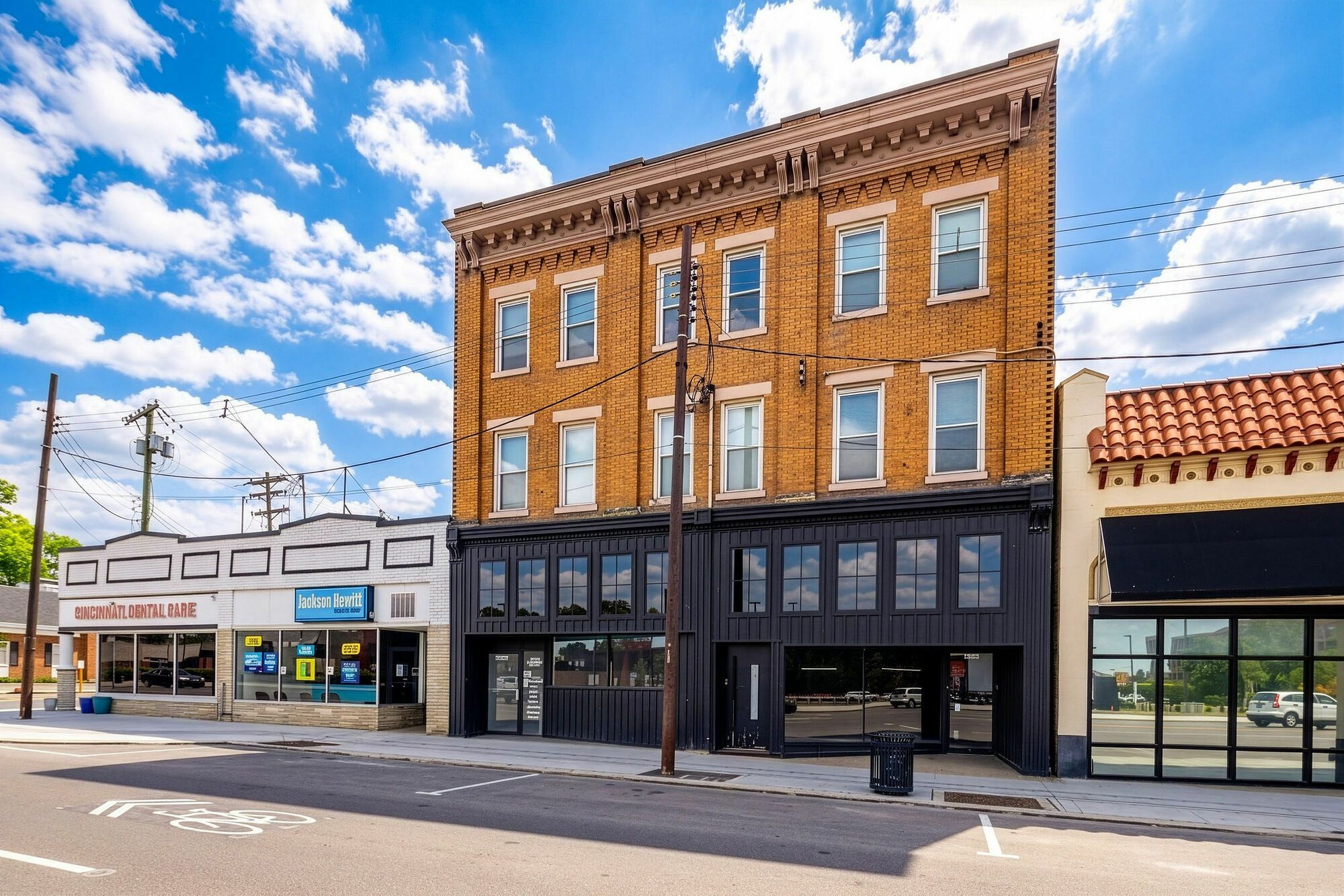 4539 Montgomery Rd, Cincinnati, OH 45212
