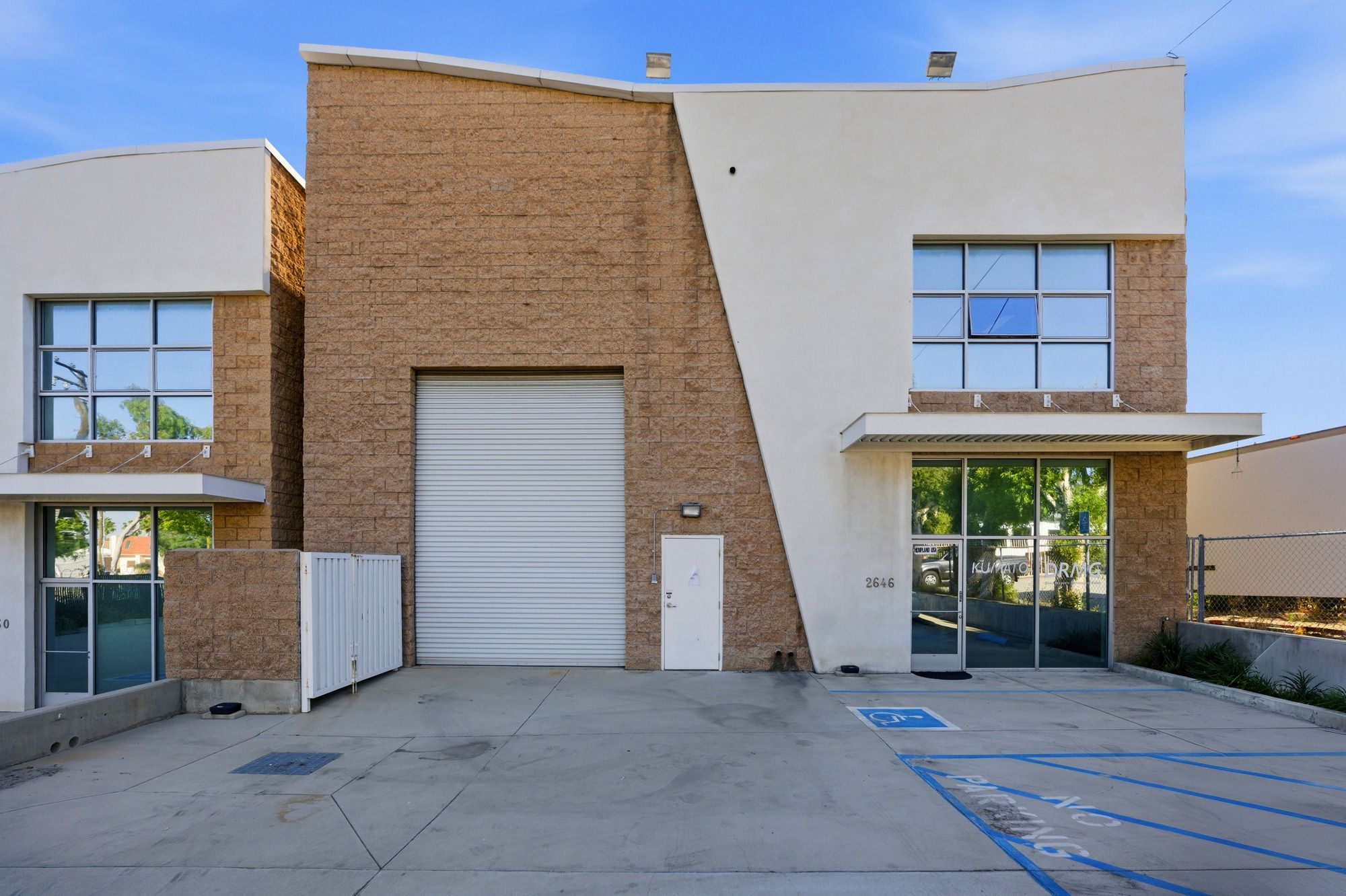 2646 Saint Louis Ave, Signal Hill, CA 90755