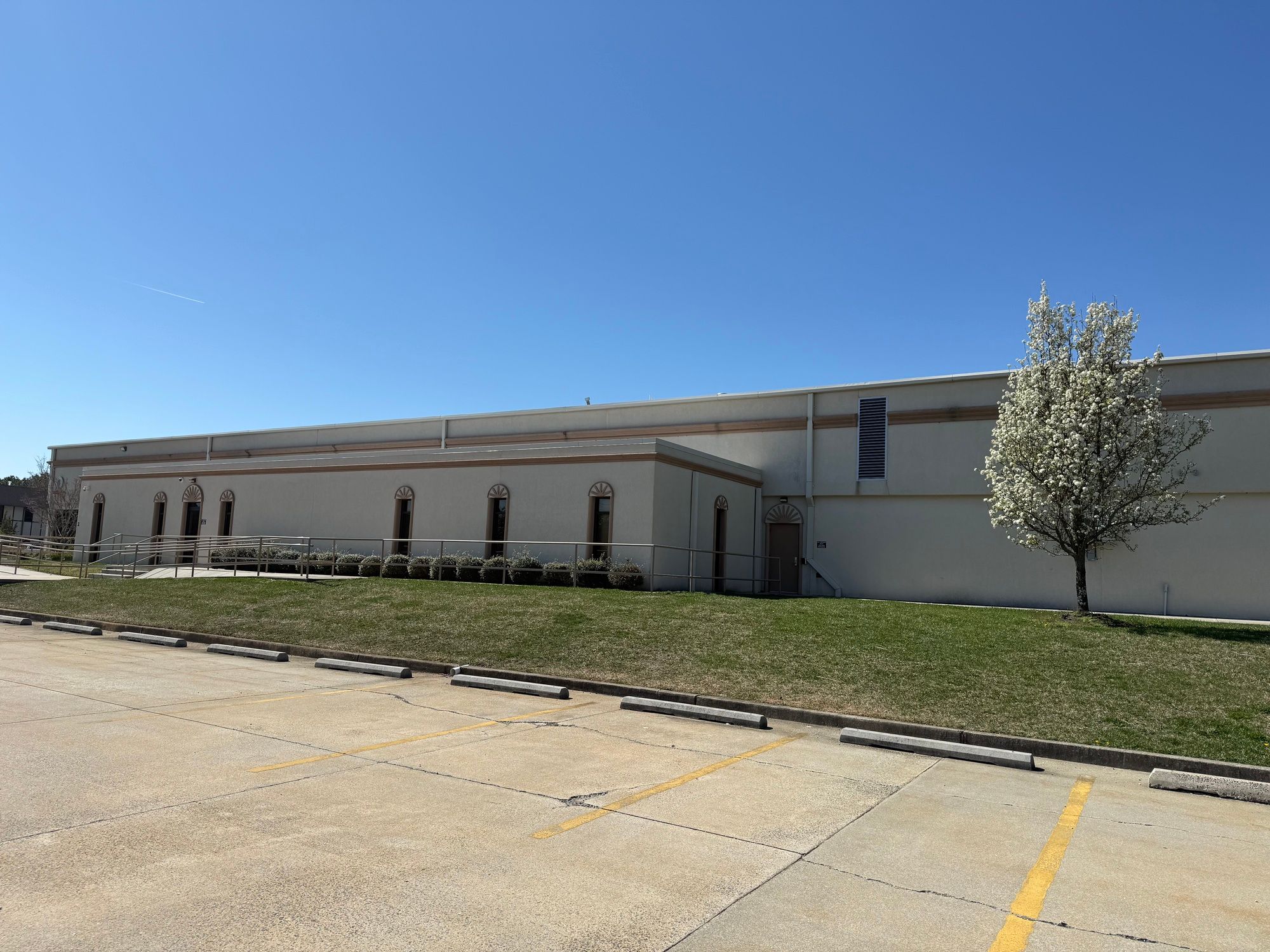 200 West Parkway Dr, Egg Harbor Township, NJ 08234