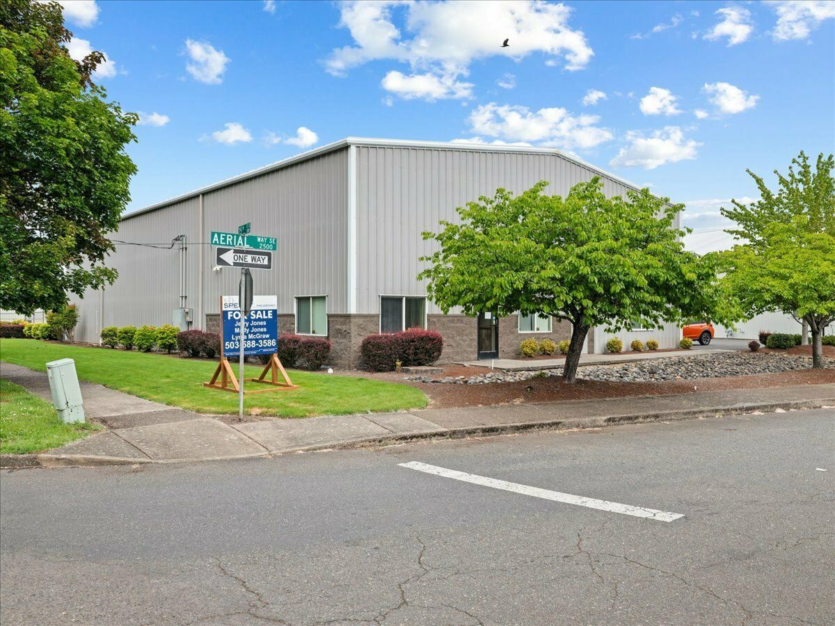 2545 Aerial SE Way, Salem, OR 97302-1109