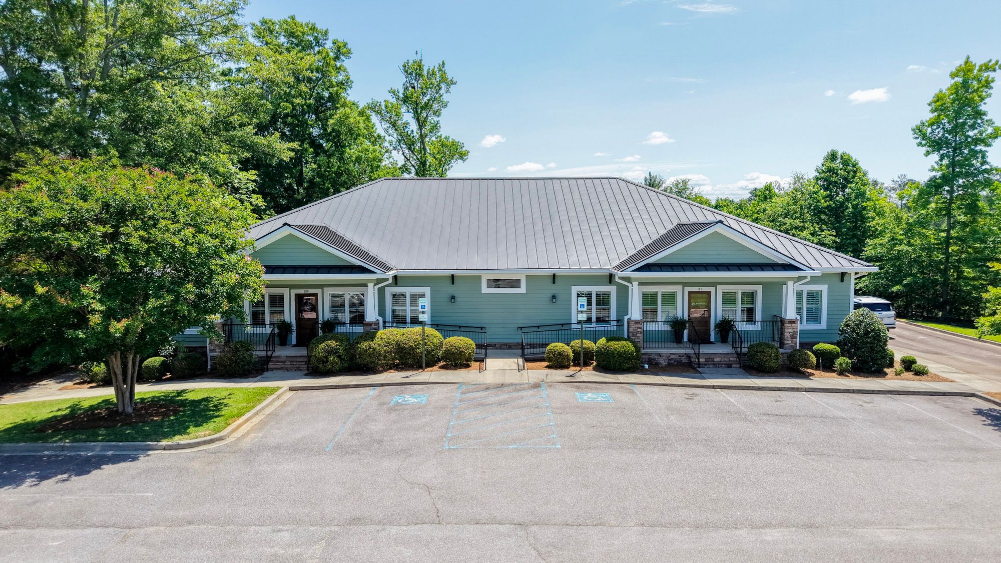 137 Amicks Ferry Rd, Chapin, SC 29036