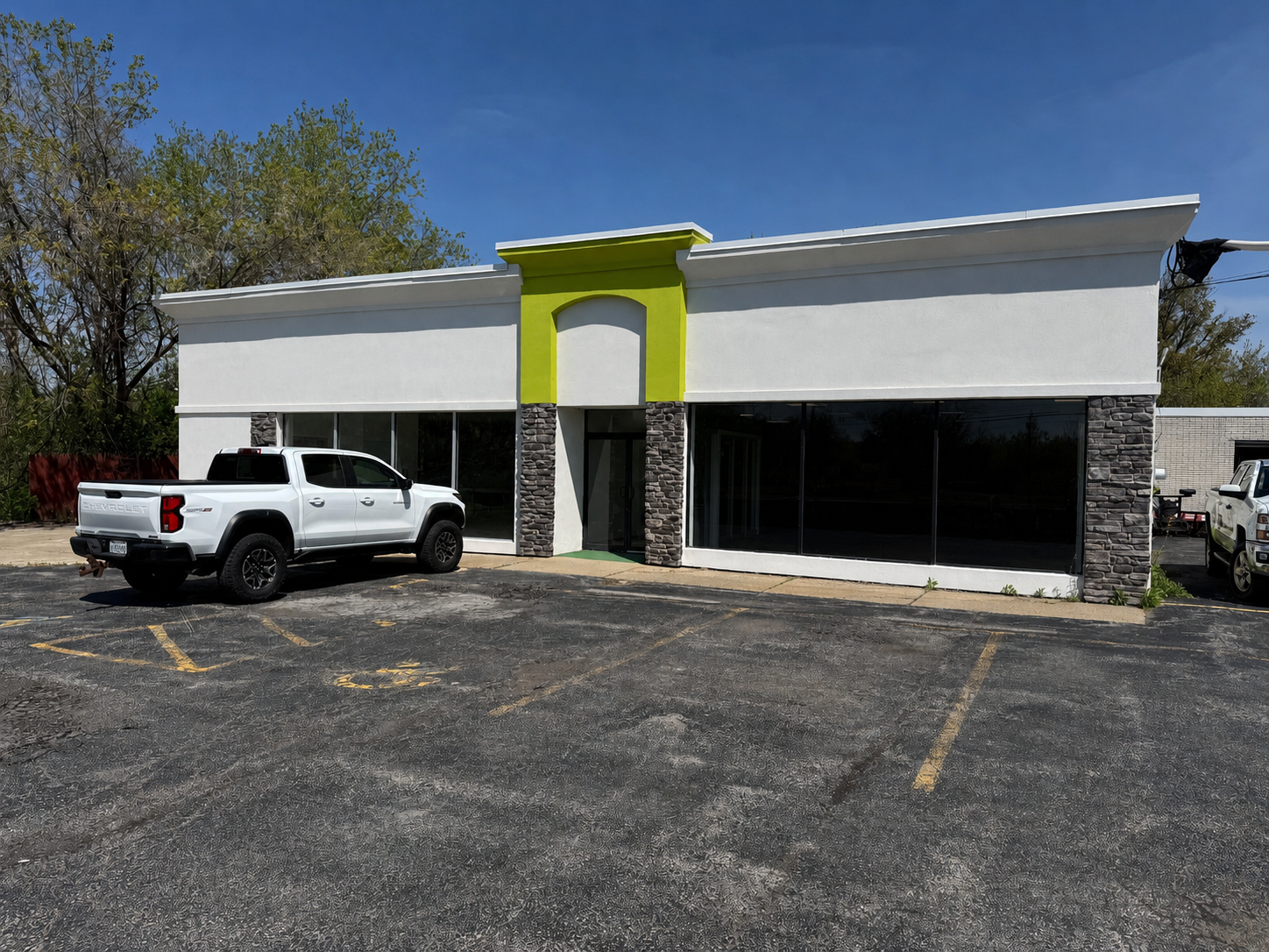 1492 Southwestern Blvd, West Seneca, NY 14224