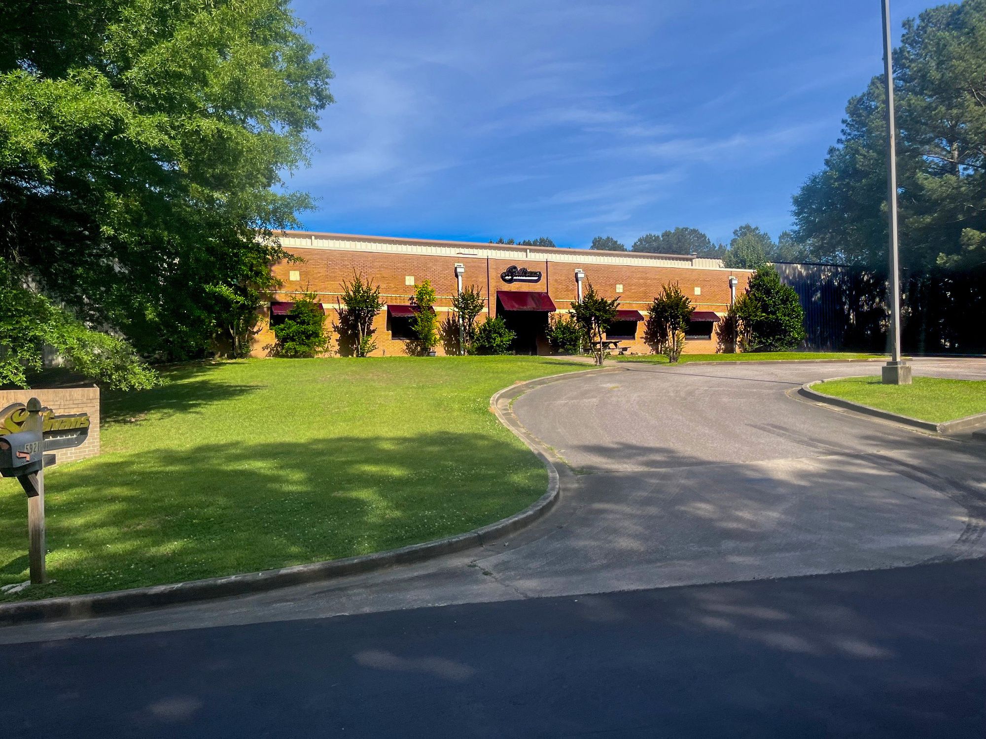 5921 Greenwood Pkwy, Bessemer, AL 35022