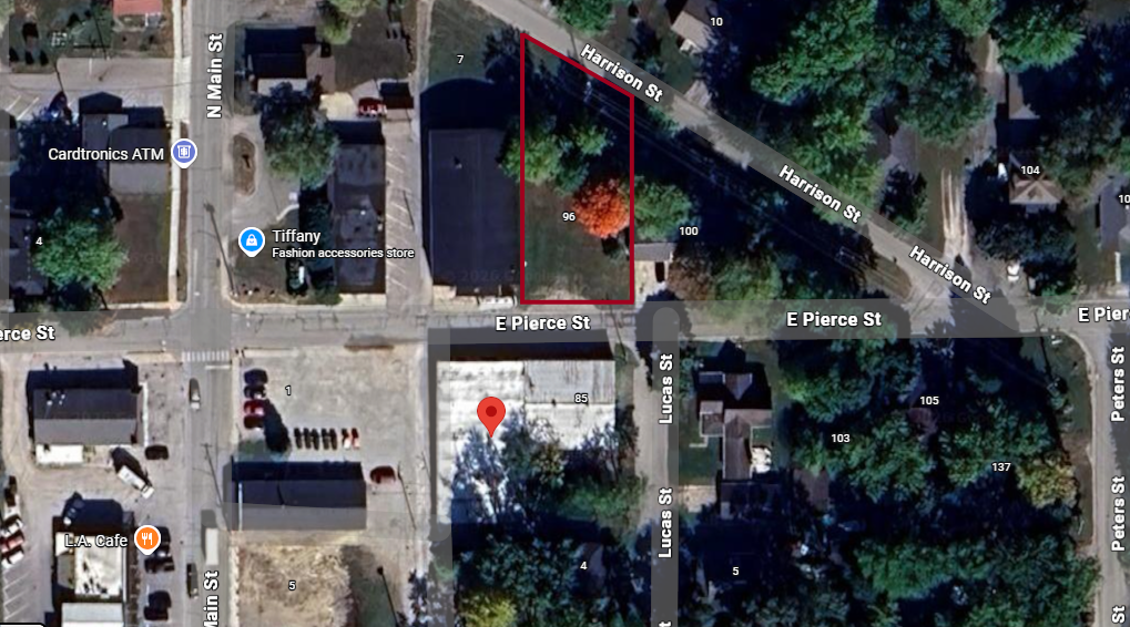 96 E Pierce St, Whitestown, IN 46075
