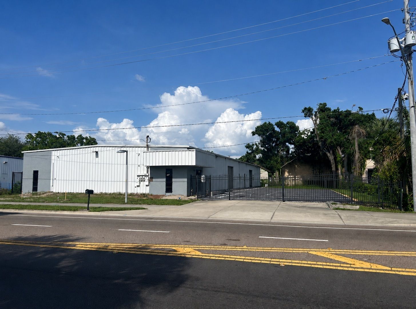 4827 N Lois Ave, Tampa, FL 33614