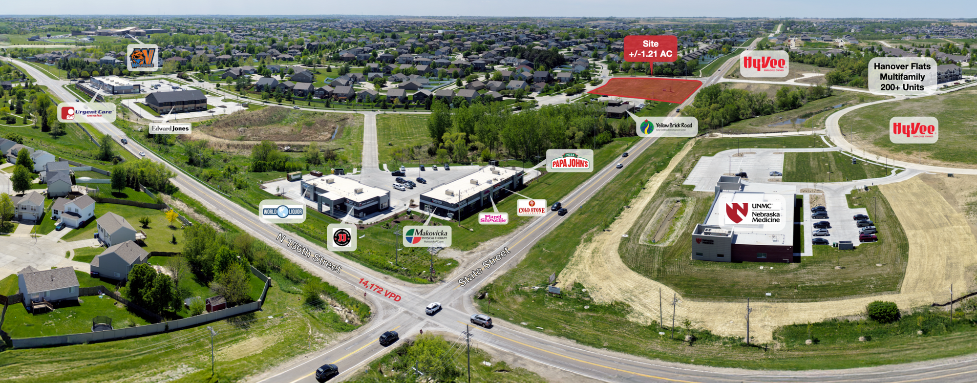 15710 Grebe St, Bennington, NE 68007