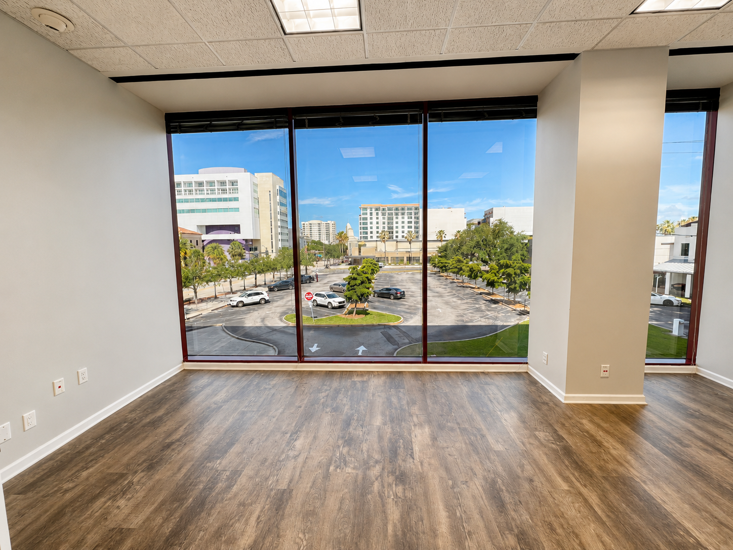 2033 Main Street, Ste 200 Sarasota FL 34237