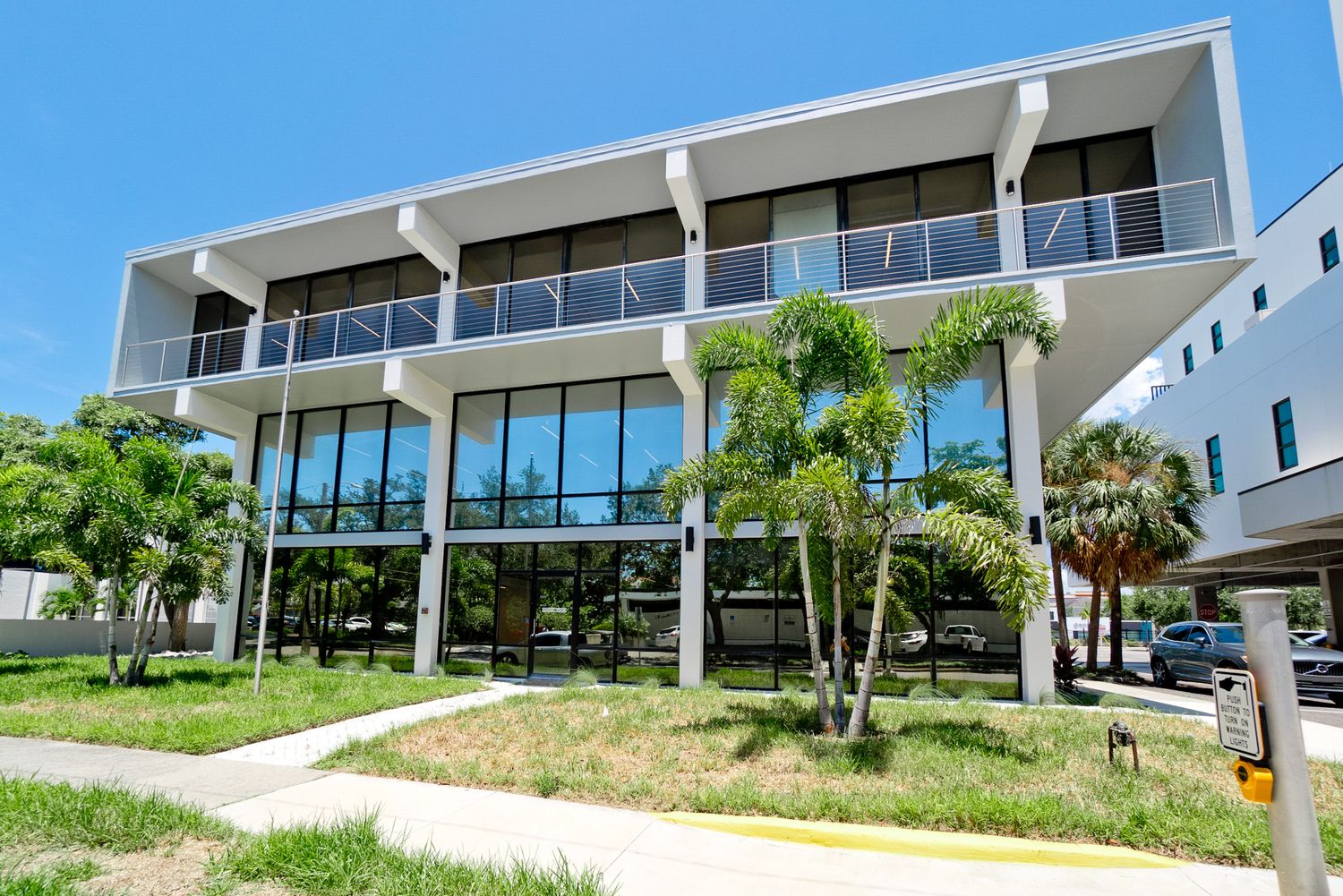 1551 2nd Street Sarasota FL 34236