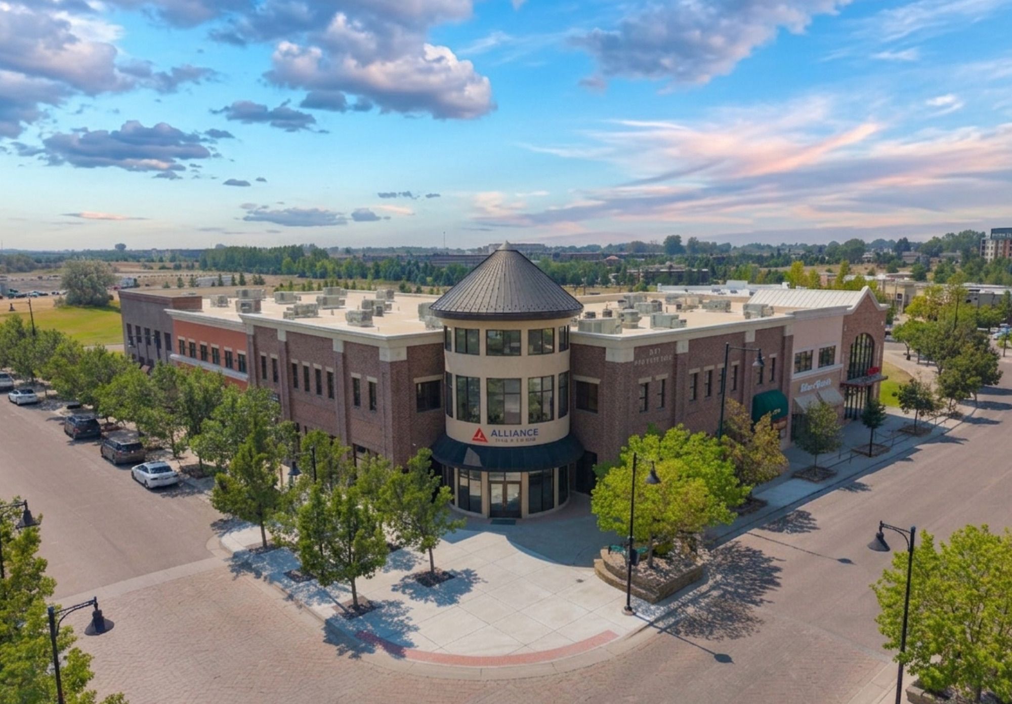 901 Pier View Dr, Idaho Falls, ID 83402