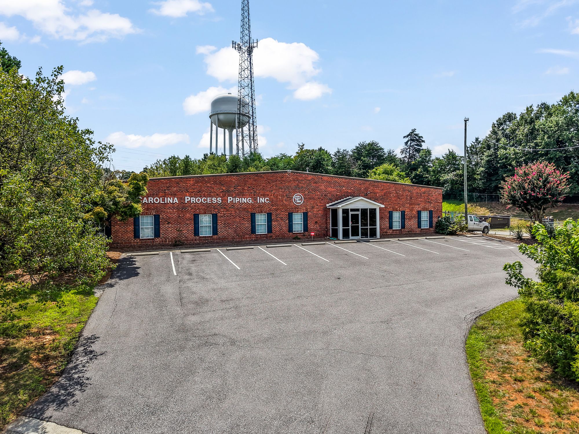 105 Furlong Industrial Dr, Kernersville, NC 27284
