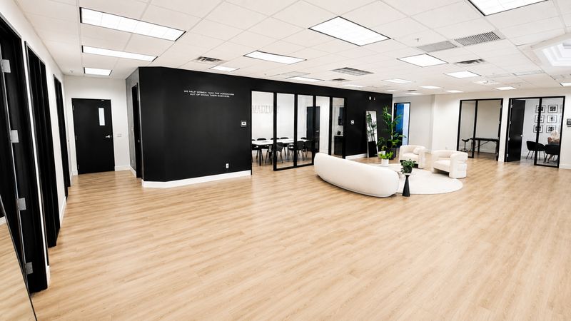 728 N Monterey St, Suite 100