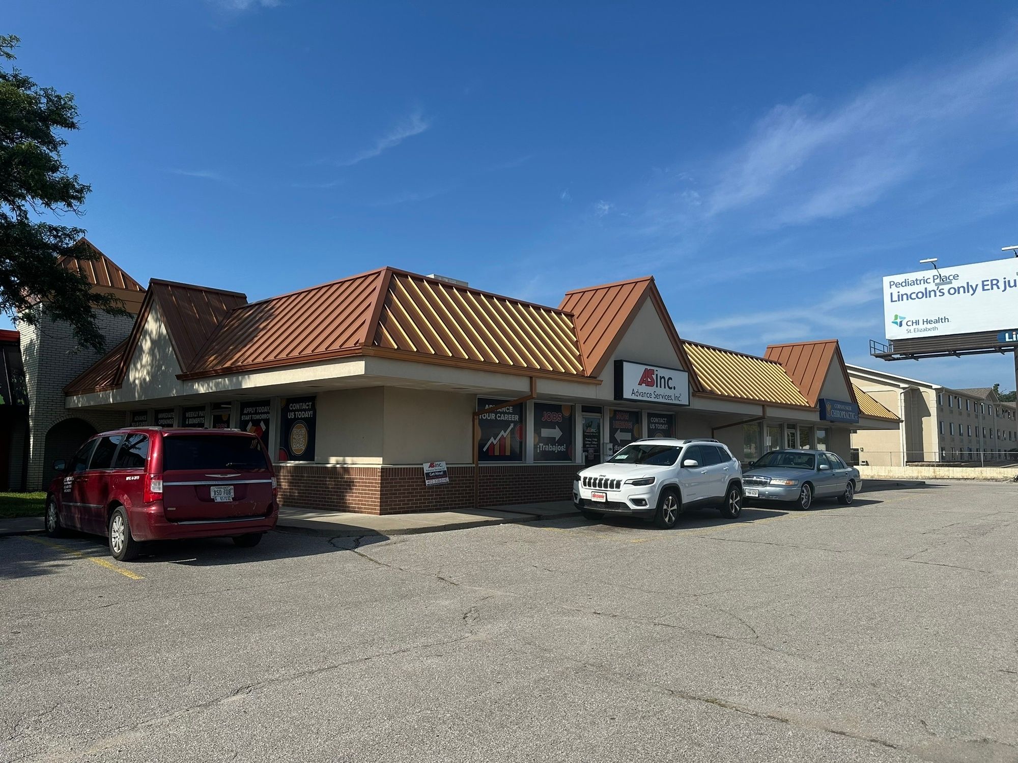 2949 N 27Th St, Lincoln, NE 68521