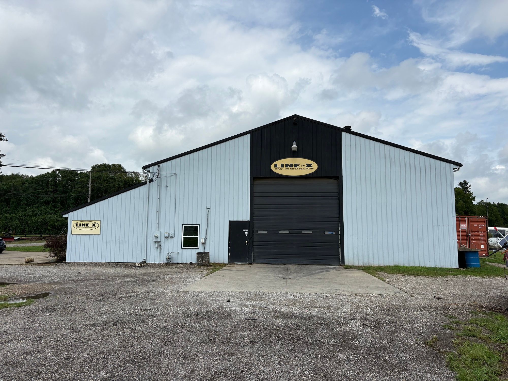 1410 E Main St, Newark, OH 43055