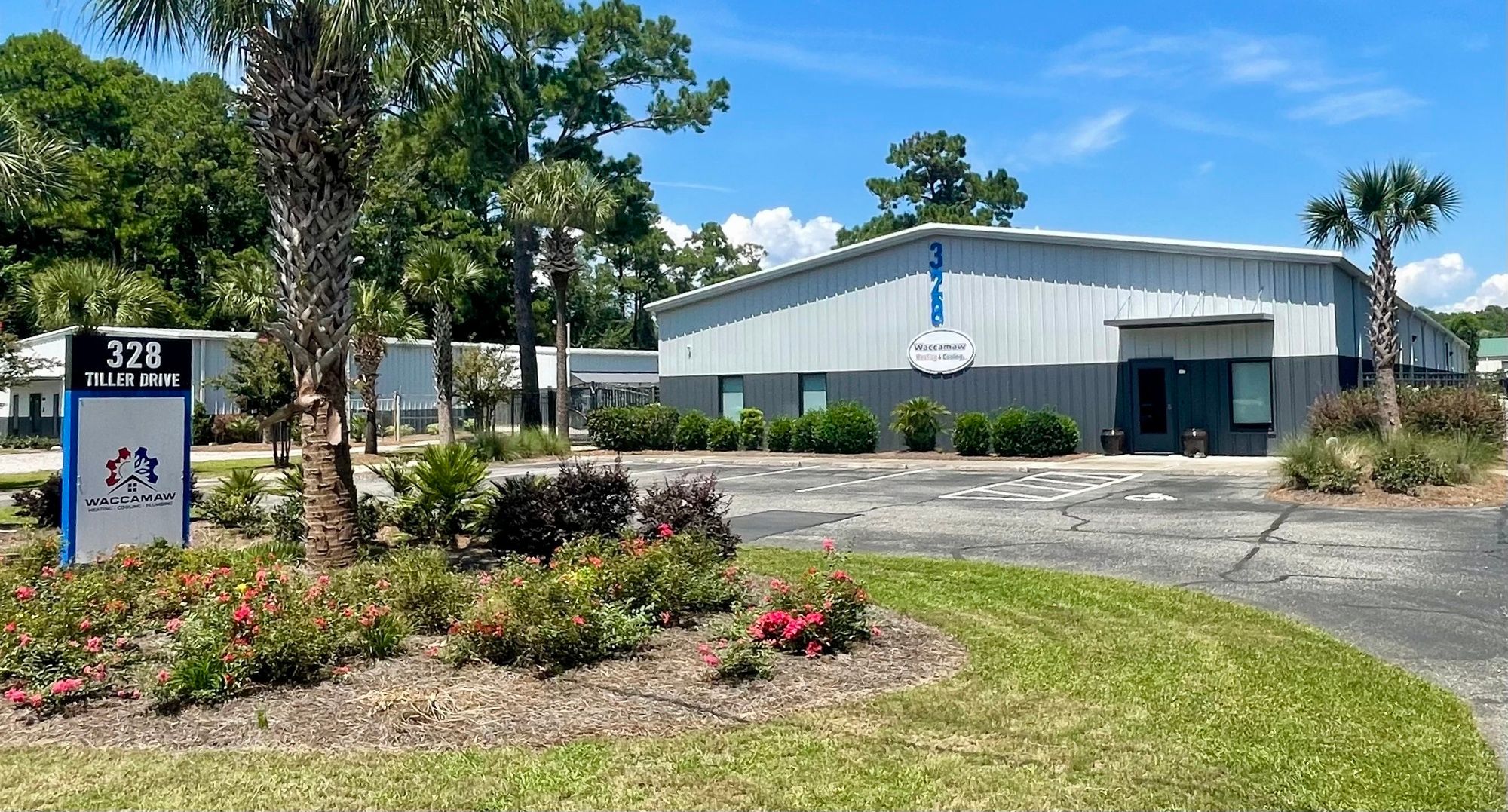 328 Tiller Dr, Pawleys Island, SC 29585