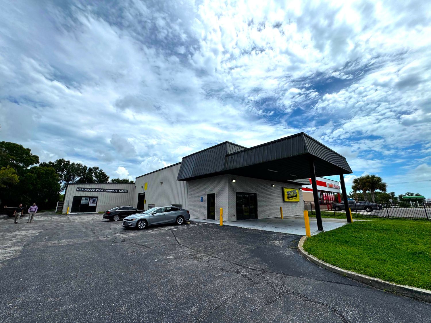 2214 N Washington Boulevard Sarasota FL 34234