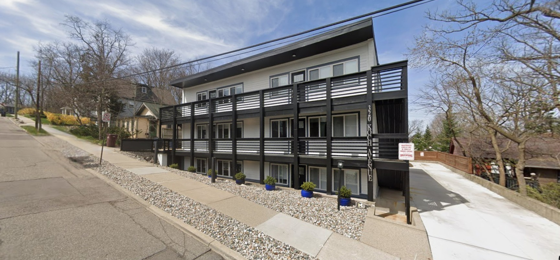 320 Koch Ave, Ann Arbor, MI 48103