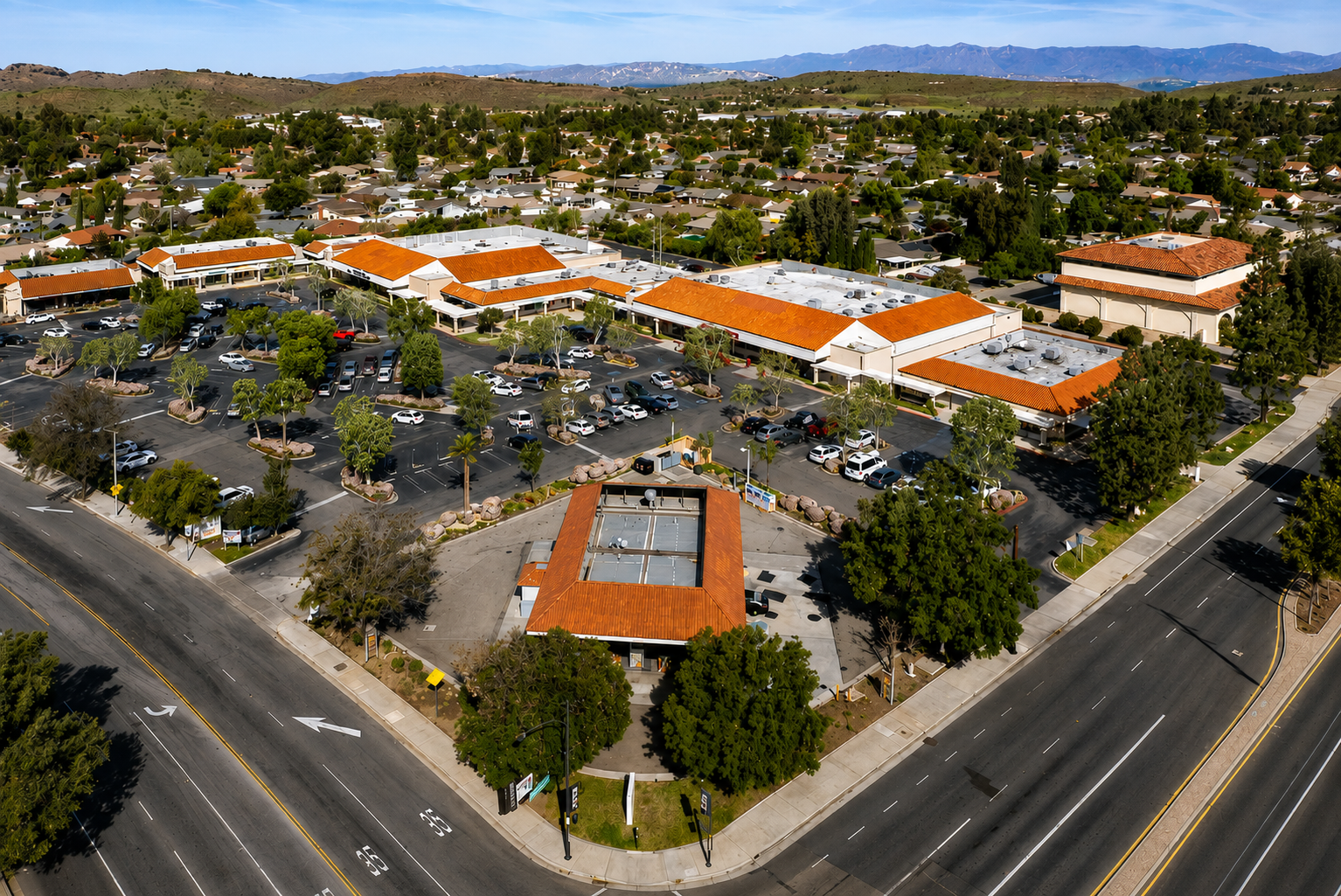 475 East Avenida De Los Arboles, Thousand Oaks, CA 91360