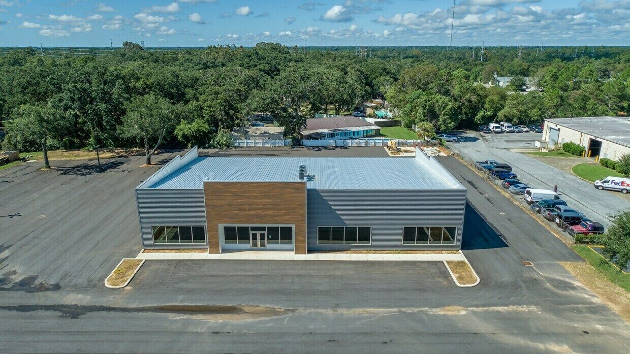 5901 N W St, Pensacola, FL 32505