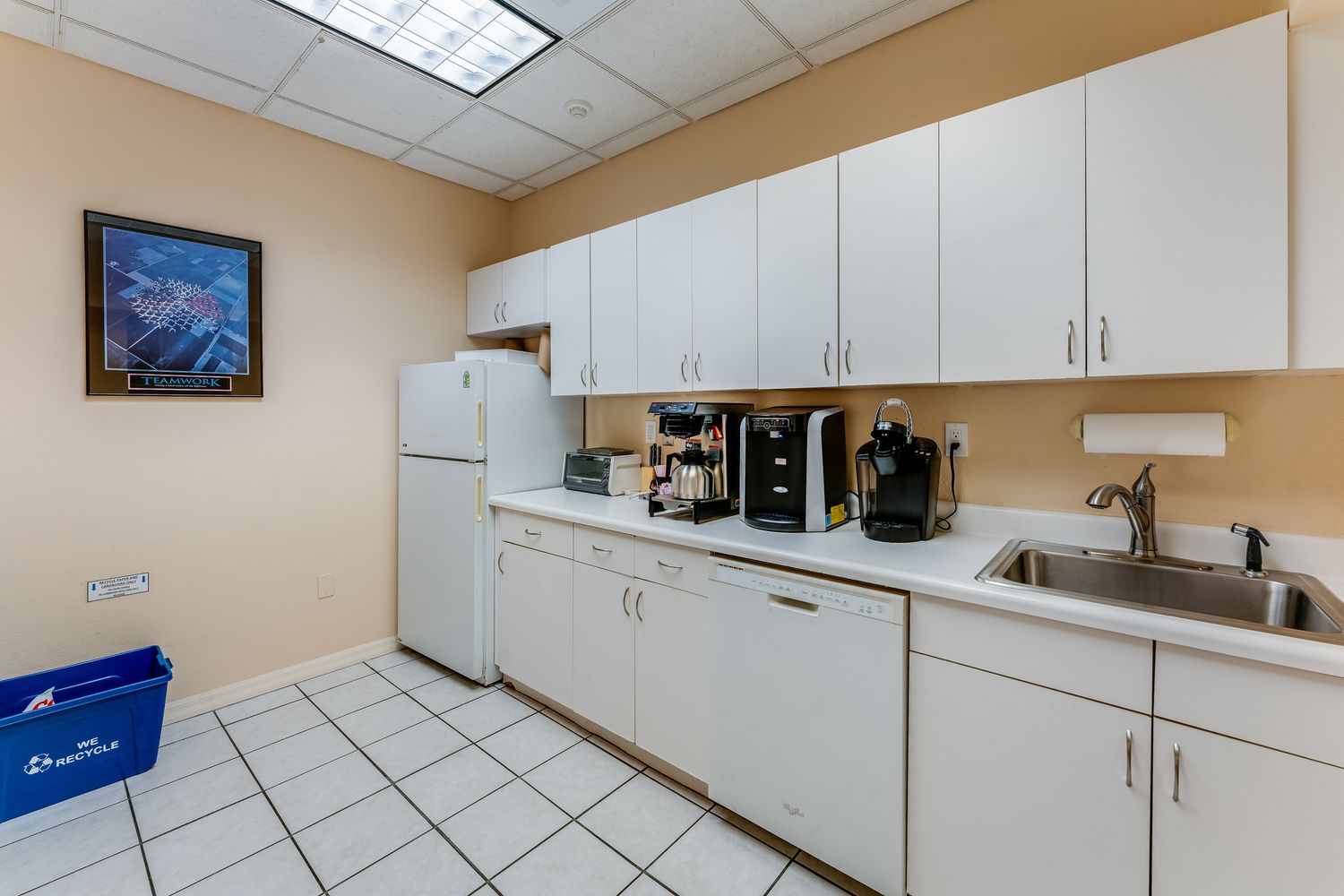 8660 S. Tamiami Trail Sarasota FL 34238