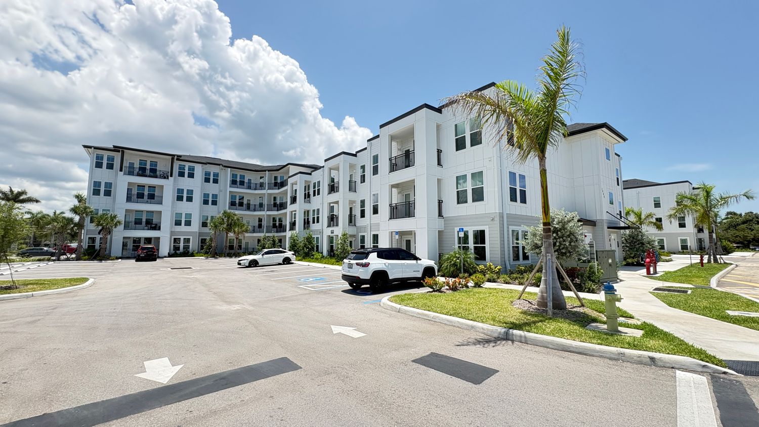 20 E Bay Street Osprey FL 34229