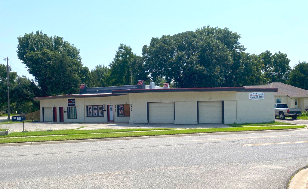 2945-2949 N Porter Ave, Wichita, KS 67204