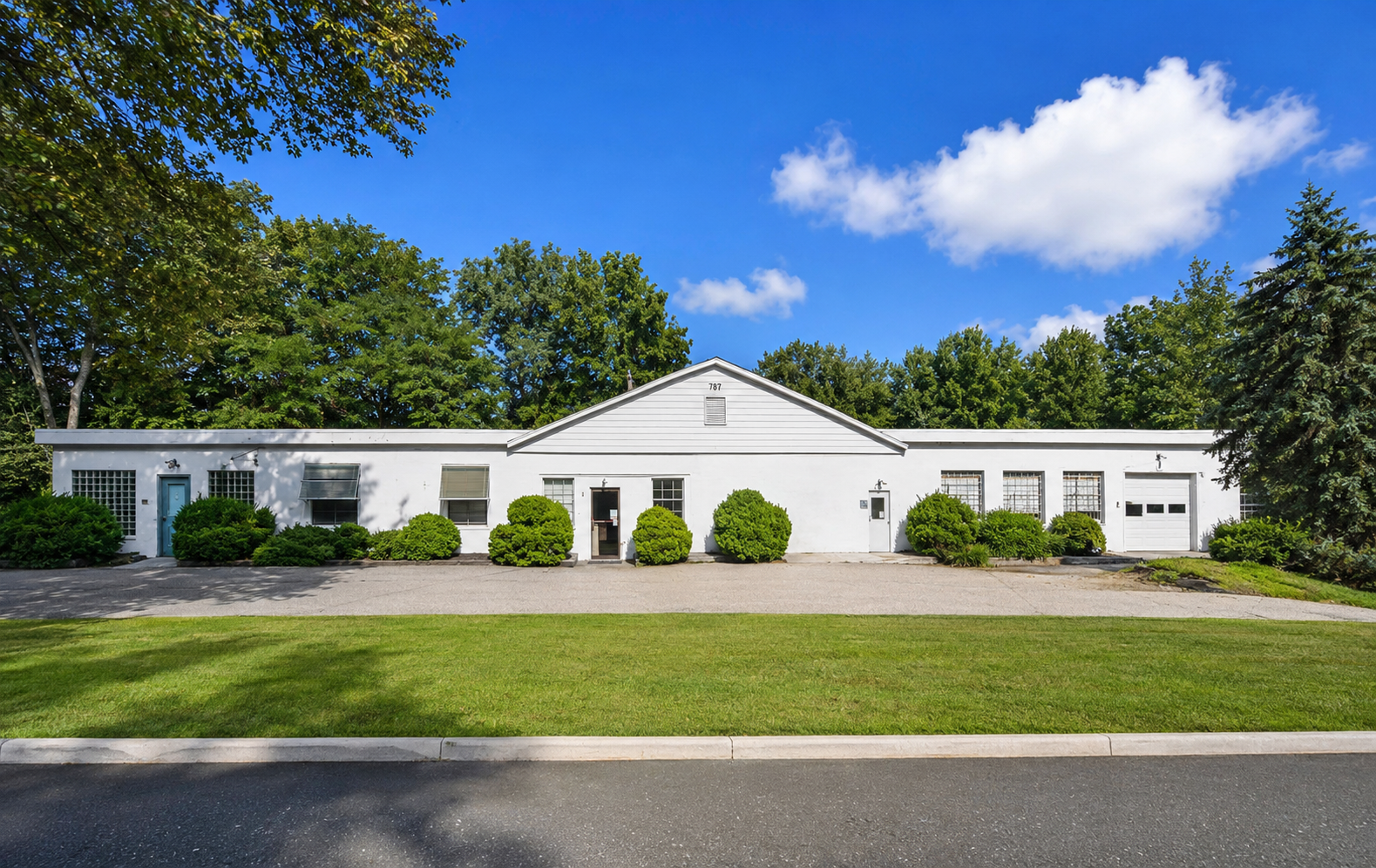 787 Passaic Ave, West Caldwell, NJ 07006