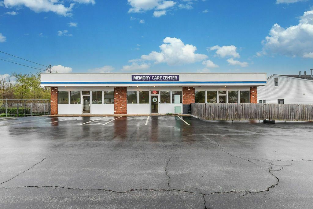 6640 Lincoln Ave, Lockport, NY 14094