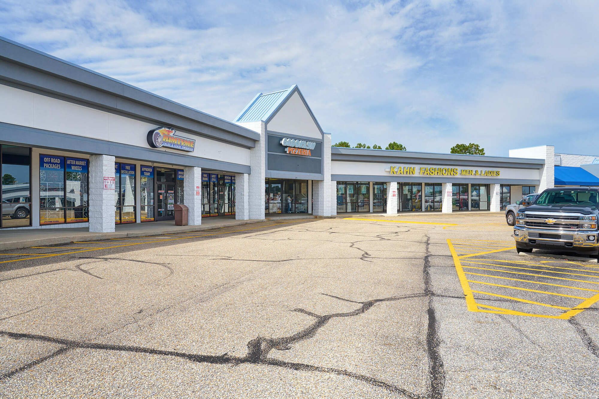 1113-1195 N Bragg Blvd, Spring Lake, NC 28390
