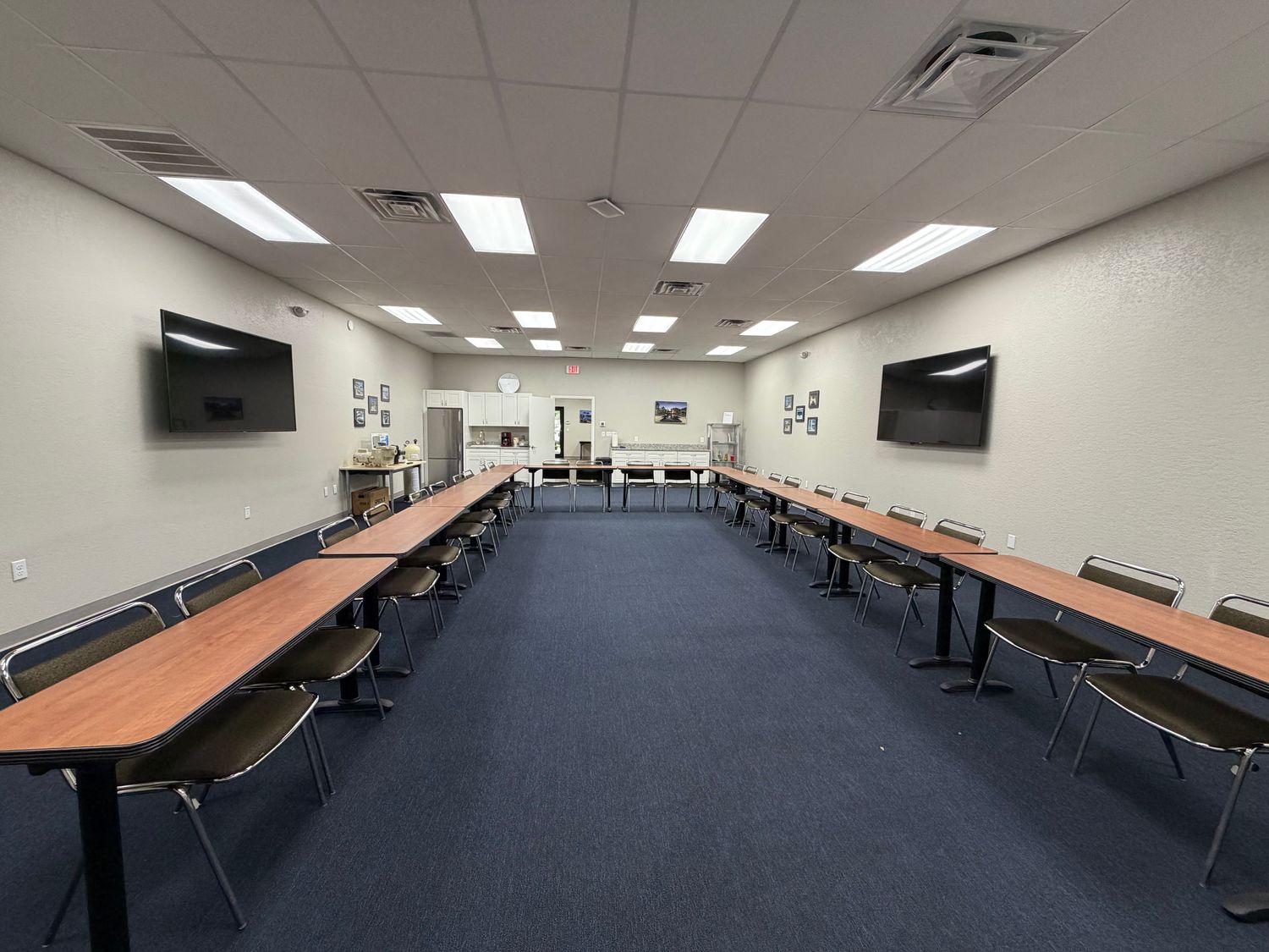 2555 Porter Lake Dr, Units 104, 105 & 106 Sarasota FL 34240