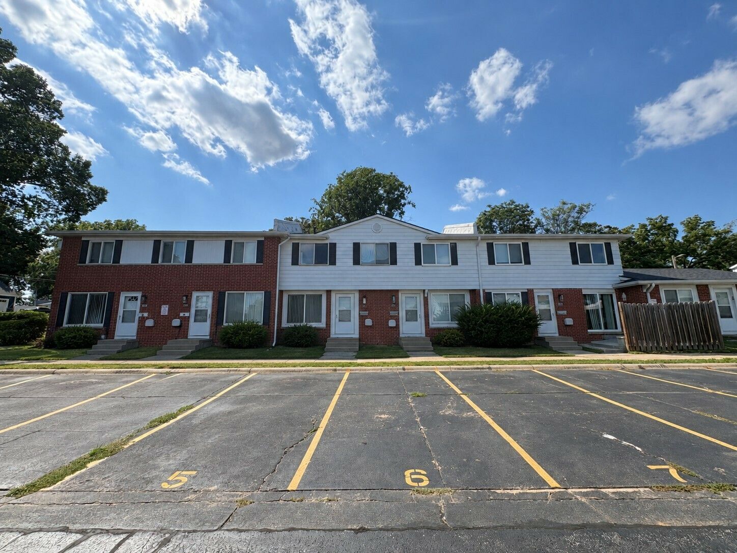 2638 S 3Rd Street Plz, Omaha, NE 68108