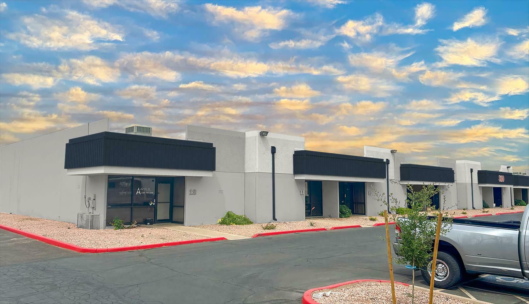 320 S Nina Dr, Mesa, AZ 85210