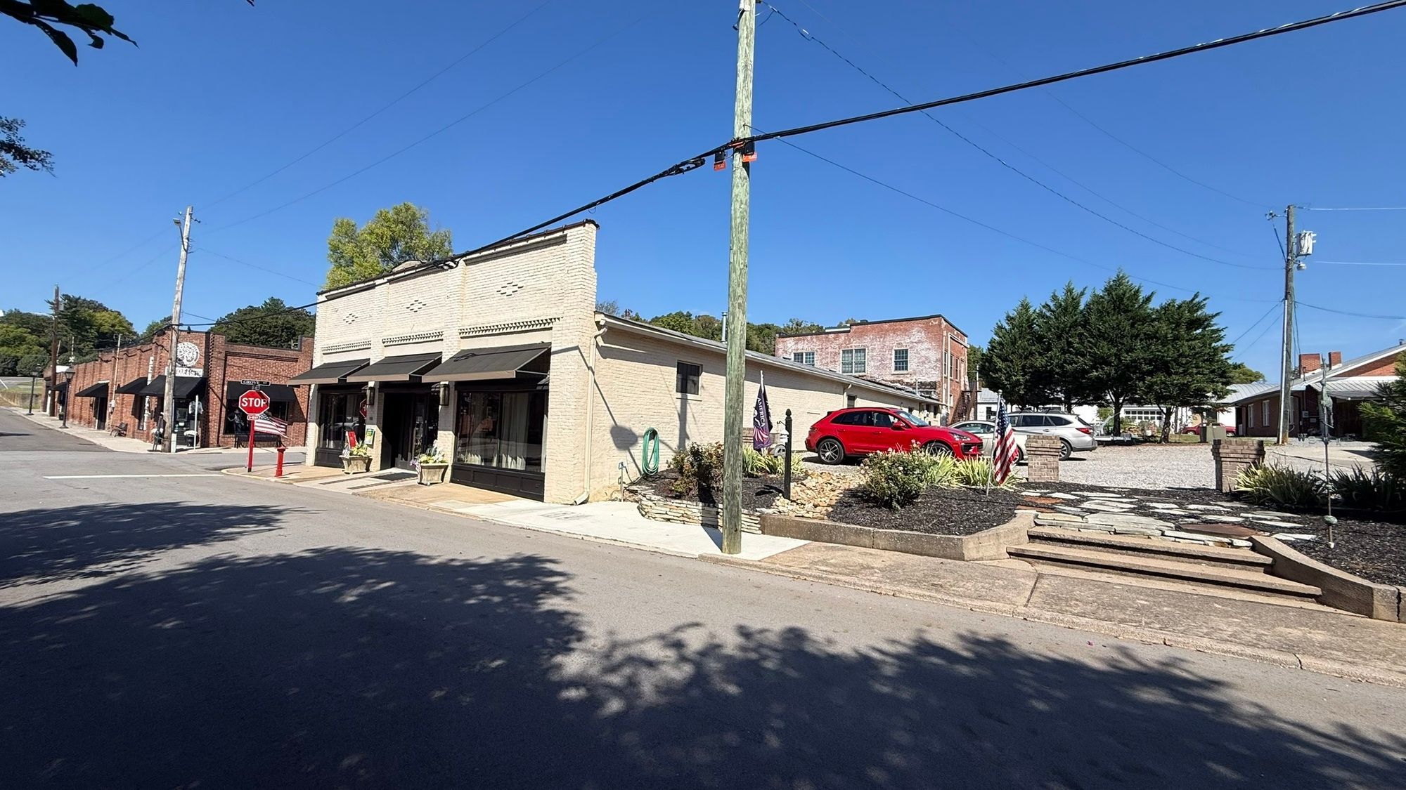 312 Commerce St, Loudon, TN 37774