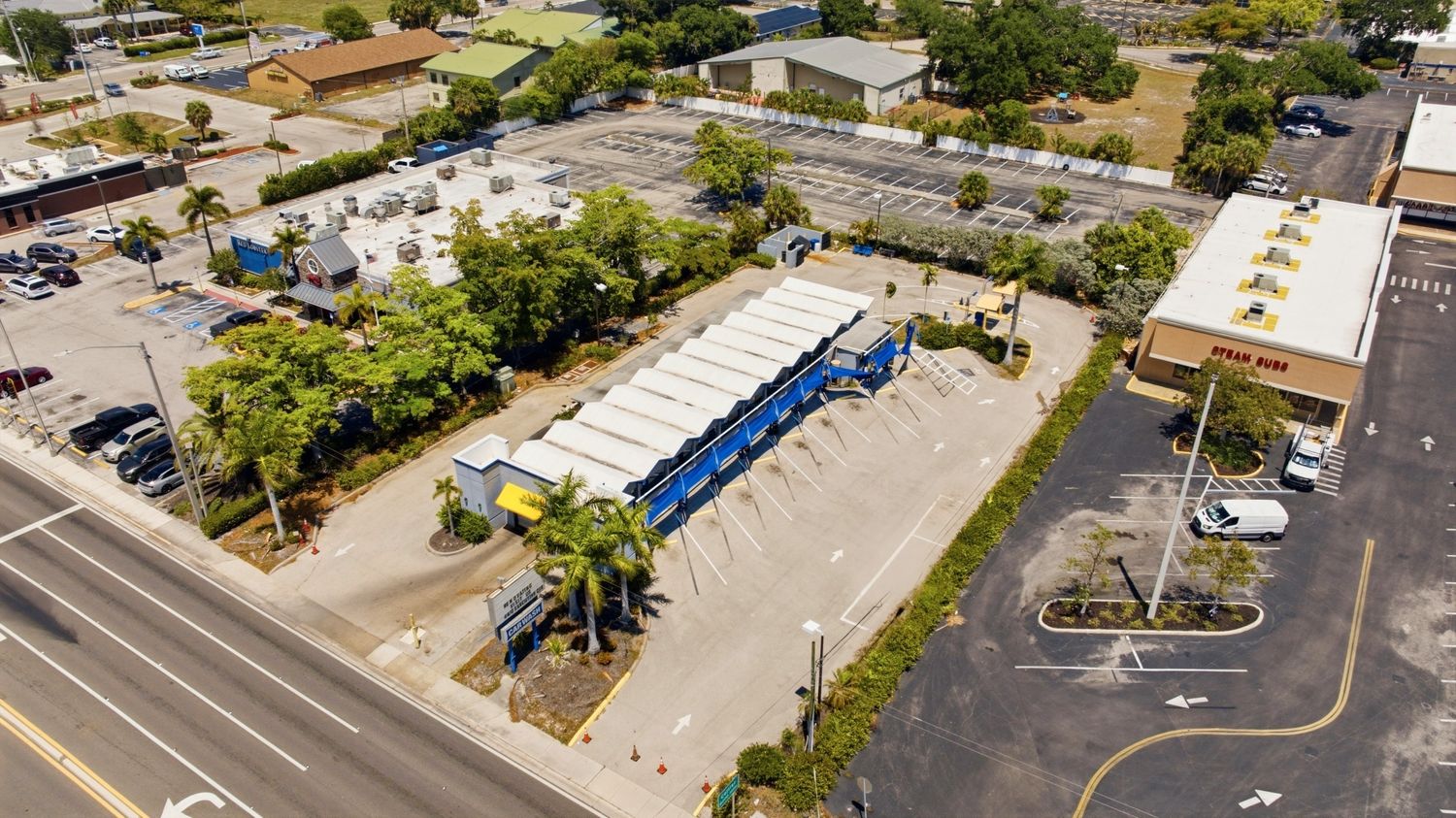3821 Cleveland Avenue Fort Myers FL 33901
