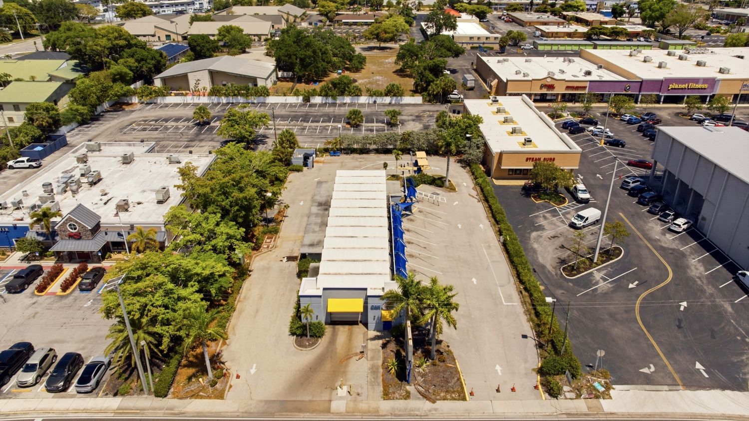 3821 Cleveland Avenue Fort Myers FL 33901