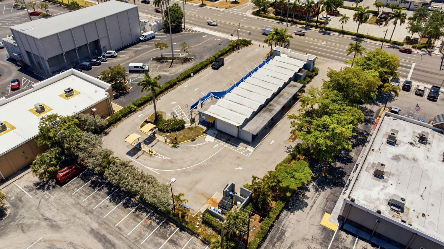 3821 Cleveland Avenue Fort Myers FL 33901