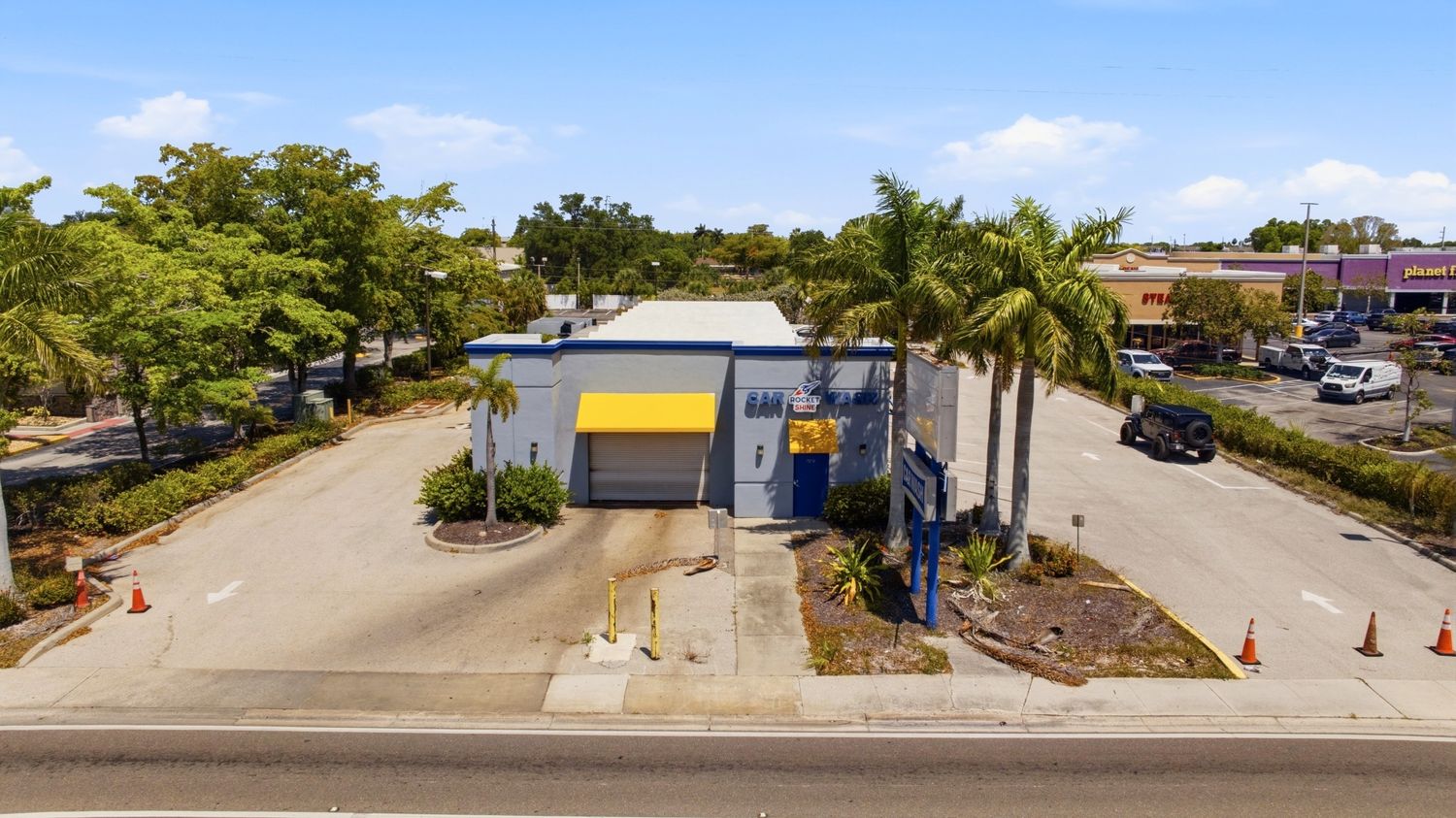 3821 Cleveland Avenue Fort Myers FL 33901