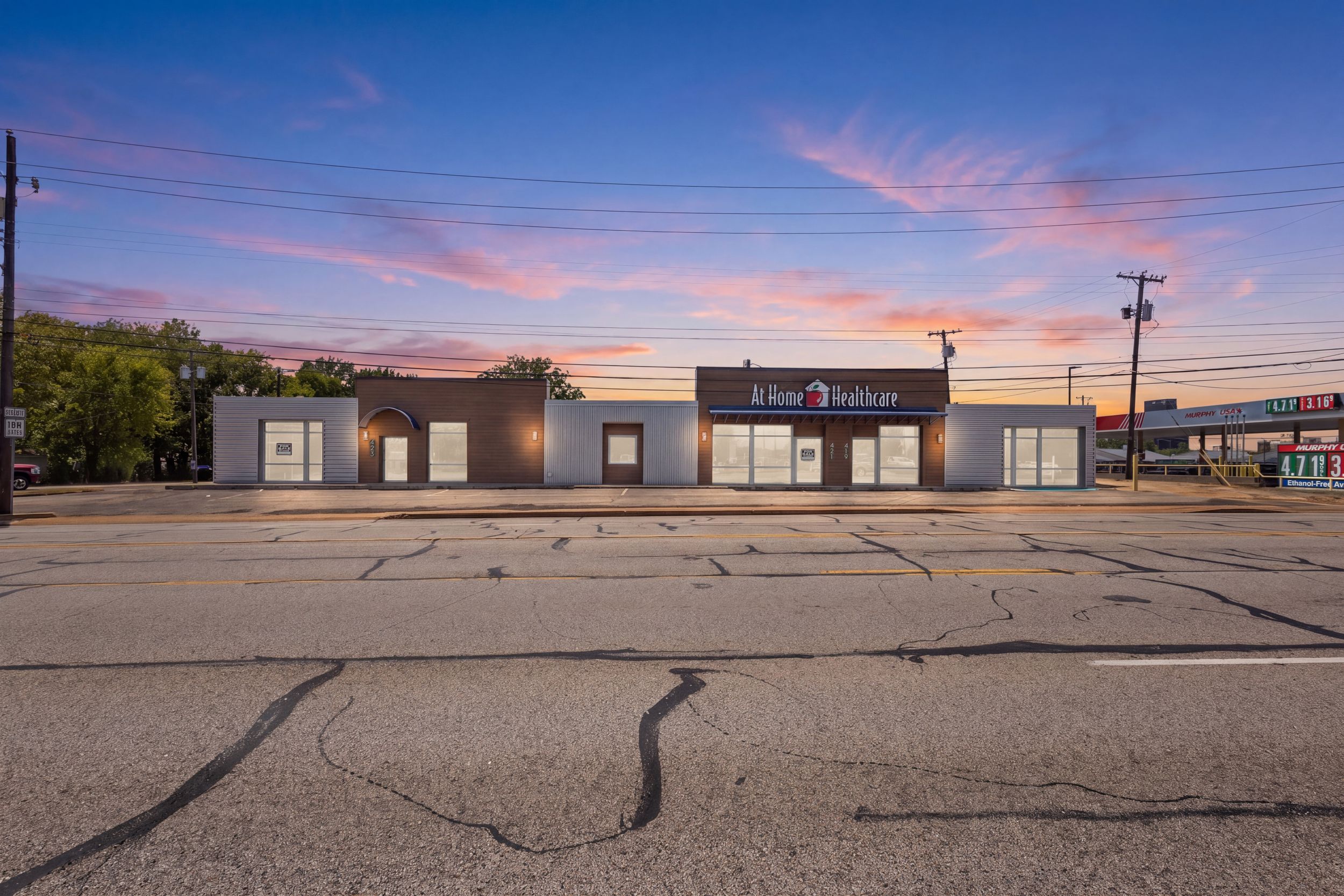 421 S Beckham Ave Tyler, TX 75702