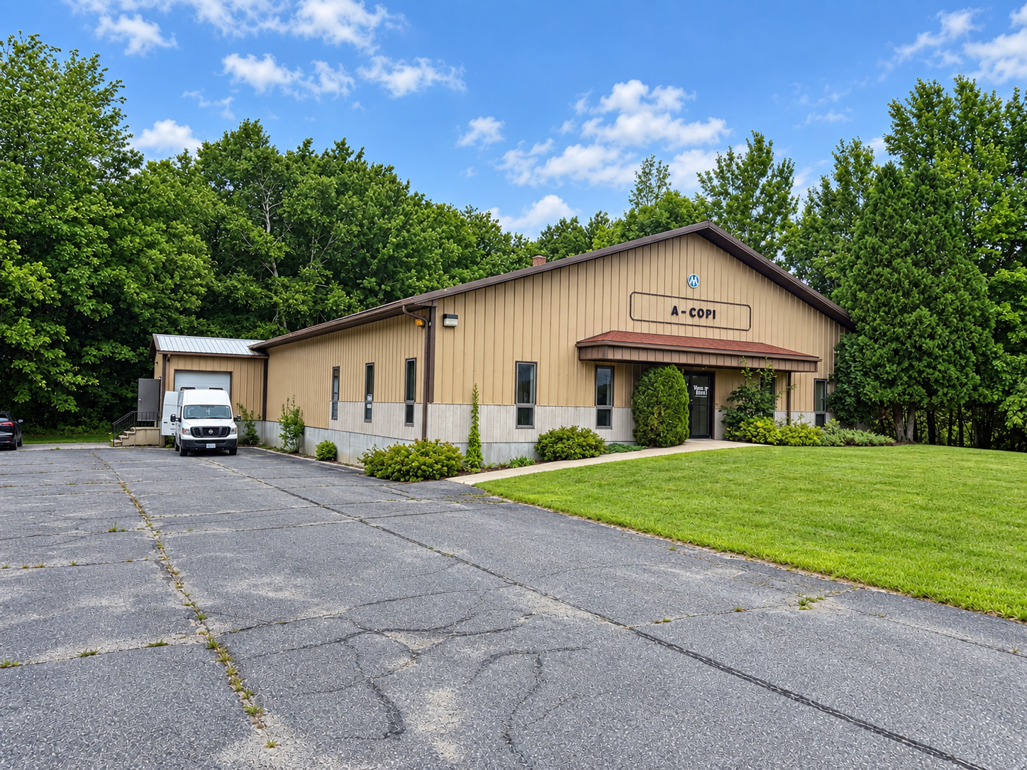 34 Market St, Gardiner, ME 04345