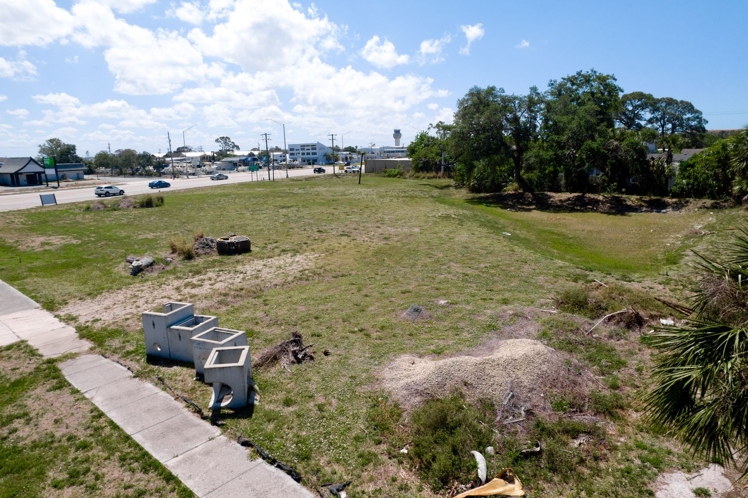 7972 N Tamiami Trail Sarasota FL 34243