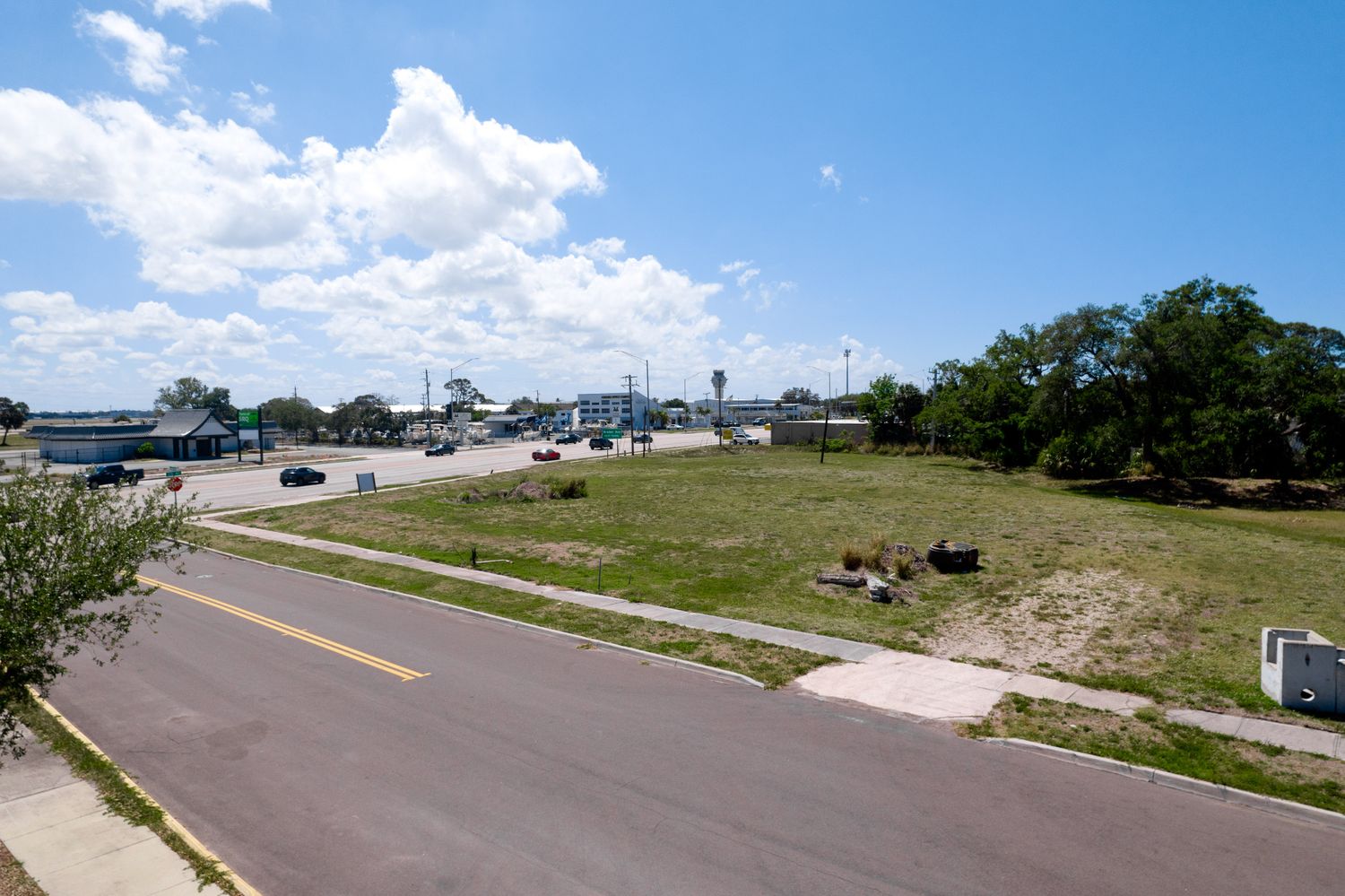 7972 N Tamiami Trail Sarasota FL 34243